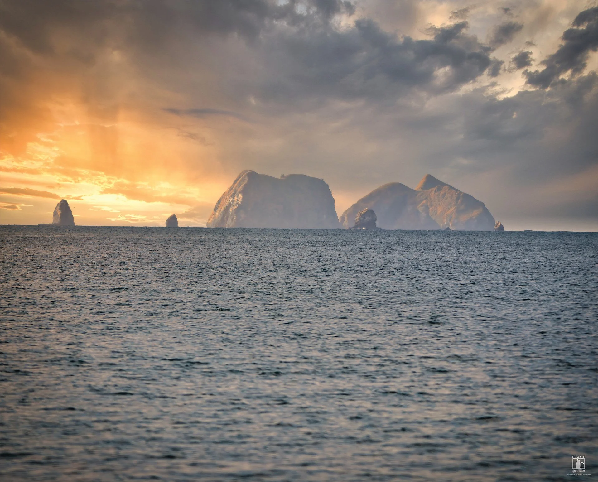 Ocean-Monuments-T.jpg