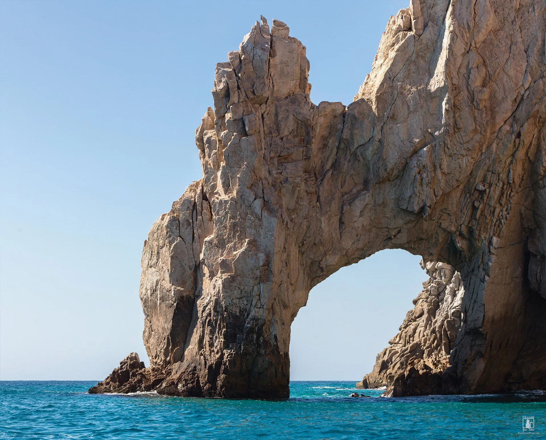 Cabo-Arch-T.jpg