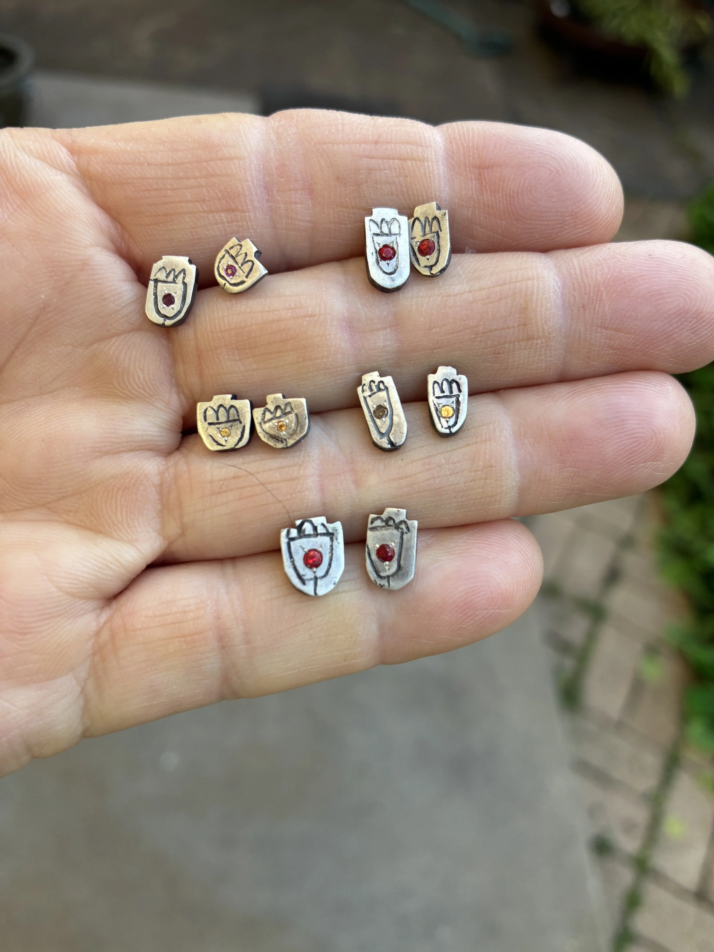whisper gems