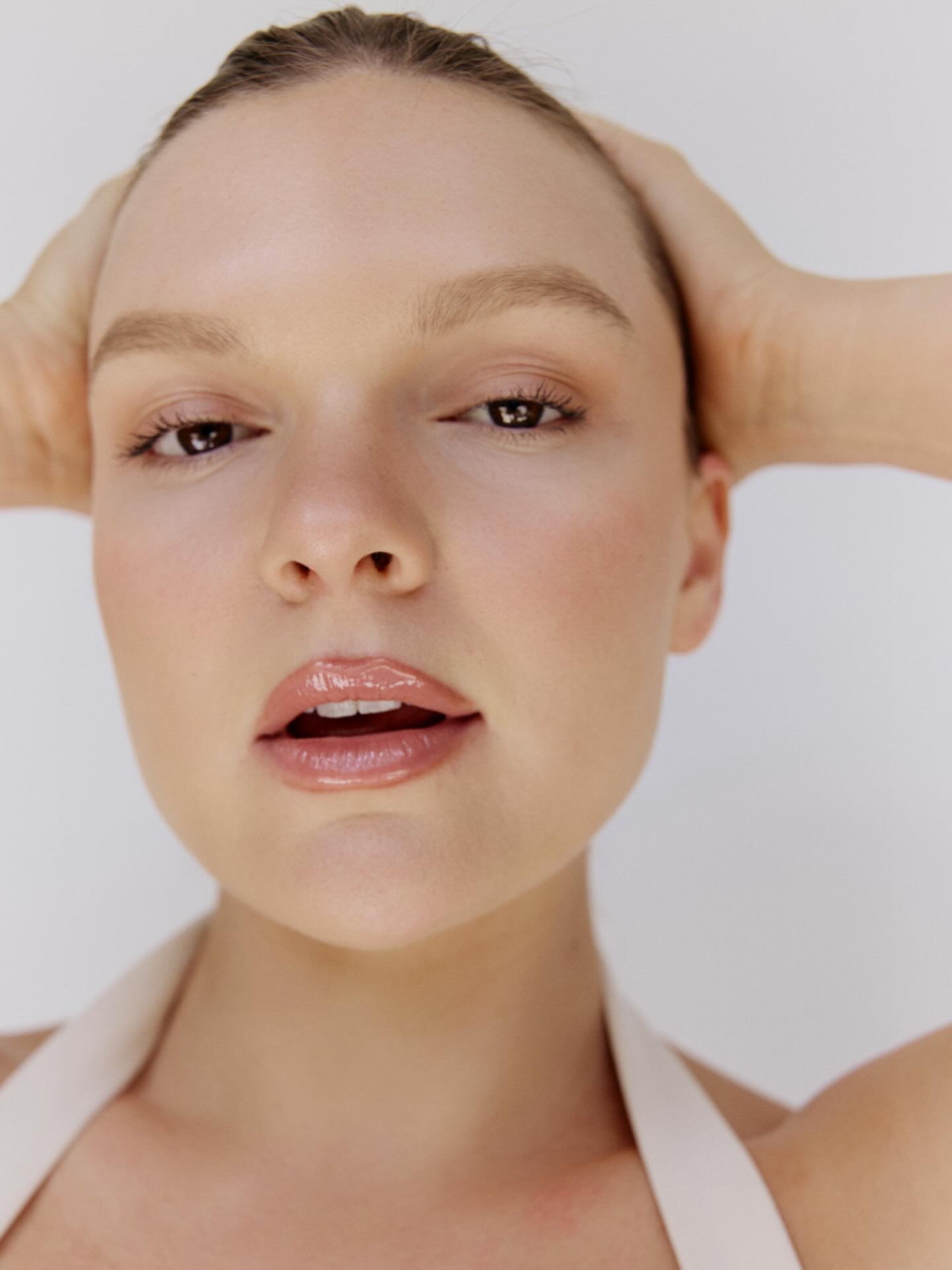 3rd photo is dedicated to my mum for paying for my braces as a teenager >> 😁🦷