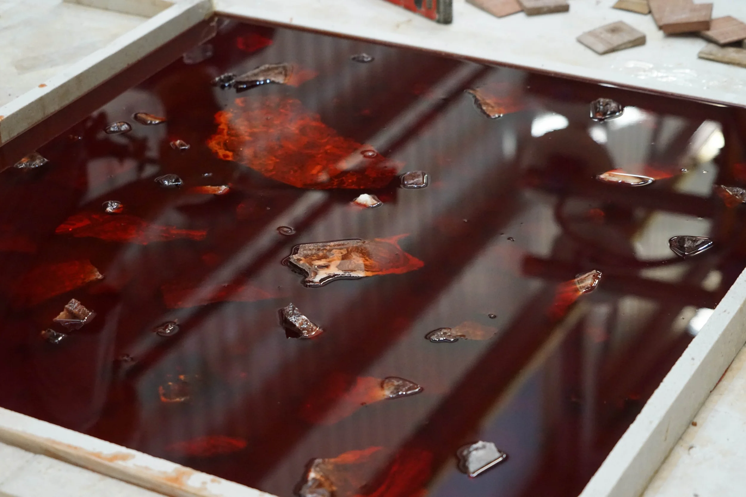 T&T SAKHI_Process_Reconciled Fragments_Resin Tables Red_T Sakhi 14.JPG