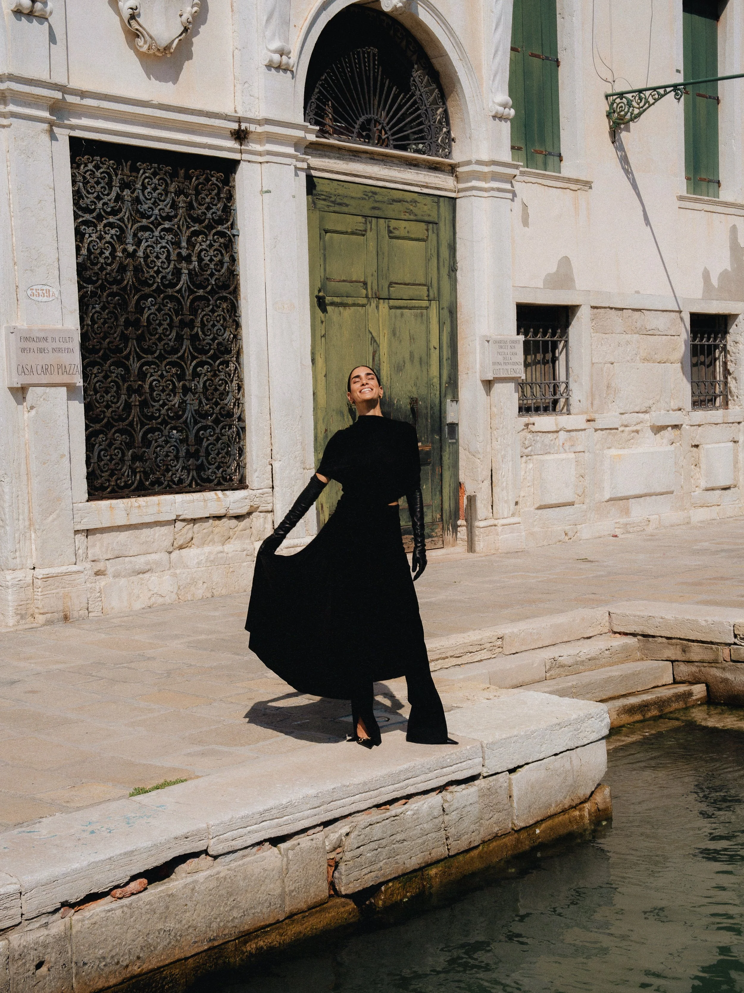 VOGUE ARABI_Tessa Sakhi_Marco Valmarana 2.jpeg