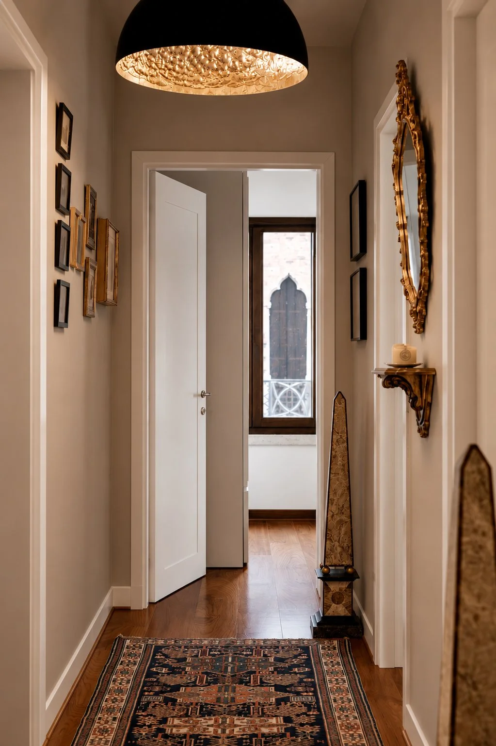 TESSA SAKHI_Venice 2591 Residence_Enrico Fiorese 18'.jpg