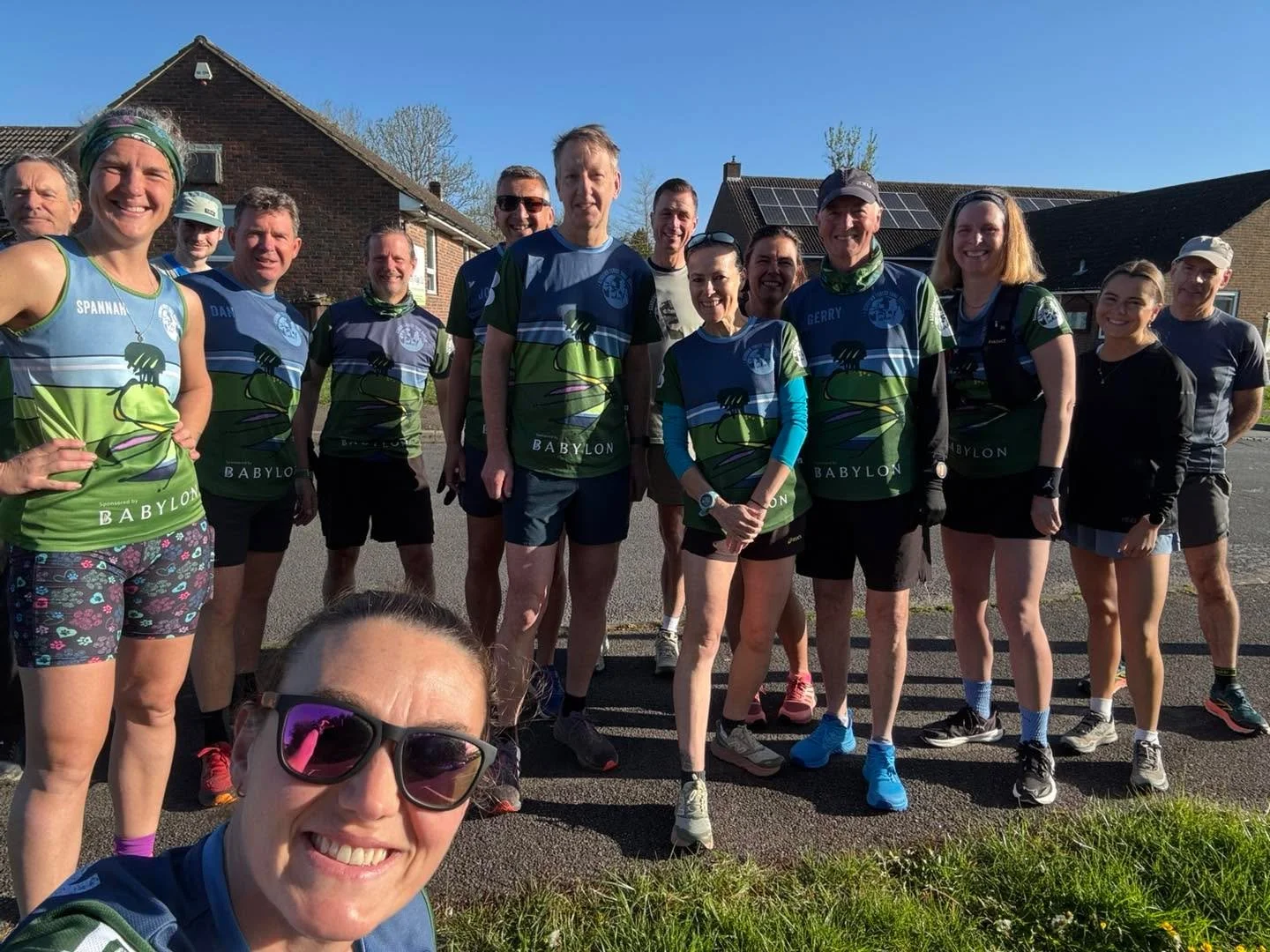 Sharing the sunshine and our beautiful Ashdown Forest with you all 💚 Bluebells galore, lambs, birds, butterflies, lots of lovely runners, two groups &hellip; and the best start to a weekend!