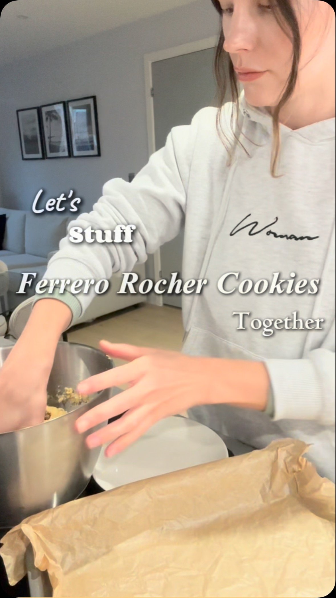 Order your Nutella stuffed Ferrero Rocher Cookie Box at jackieshomebakes.com. We ship nationwide π #ferrerorocher #cookie #homebaker #stuffedcookie #nyccookie #nutella #postalbakes #cookiesofinstagram #smallbusiness