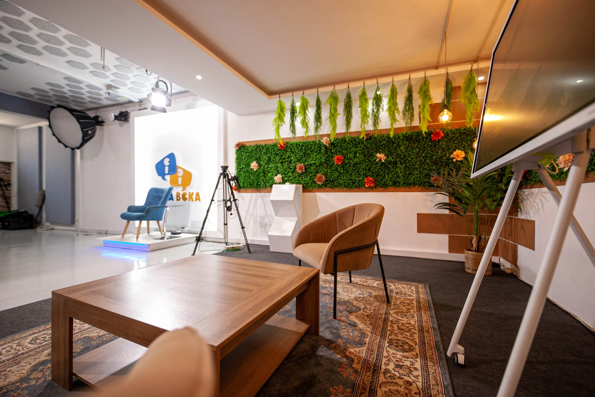 Oranssi project: roof expansion