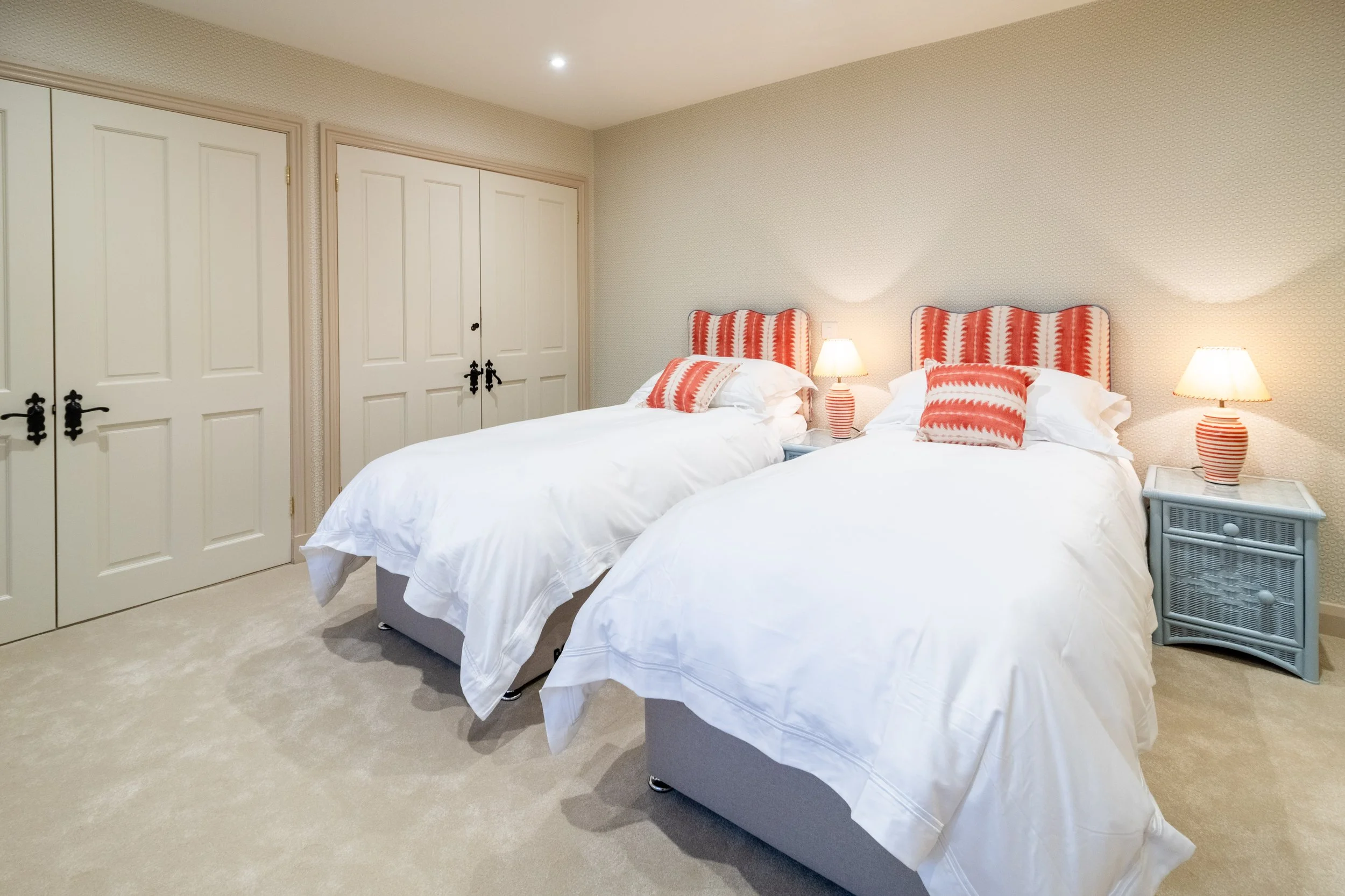 Master room - Zip and Link options either King bed or 2 small singles (good for children)