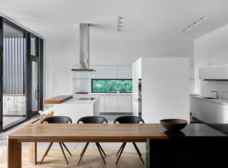 all-white-kitchen-design-050117-1010-08.jpg
