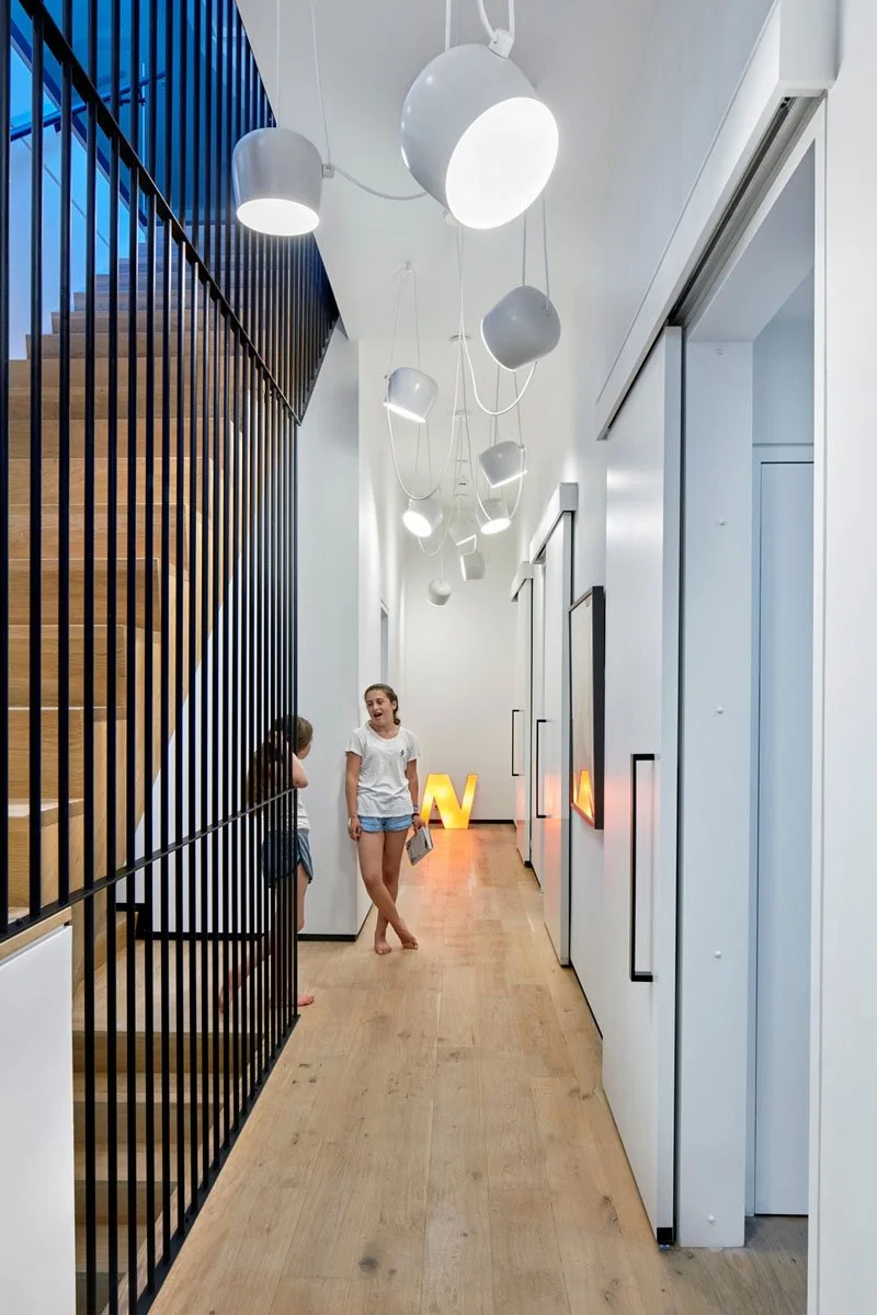 wood-and-white-hallway-050117-1012-13.jpg