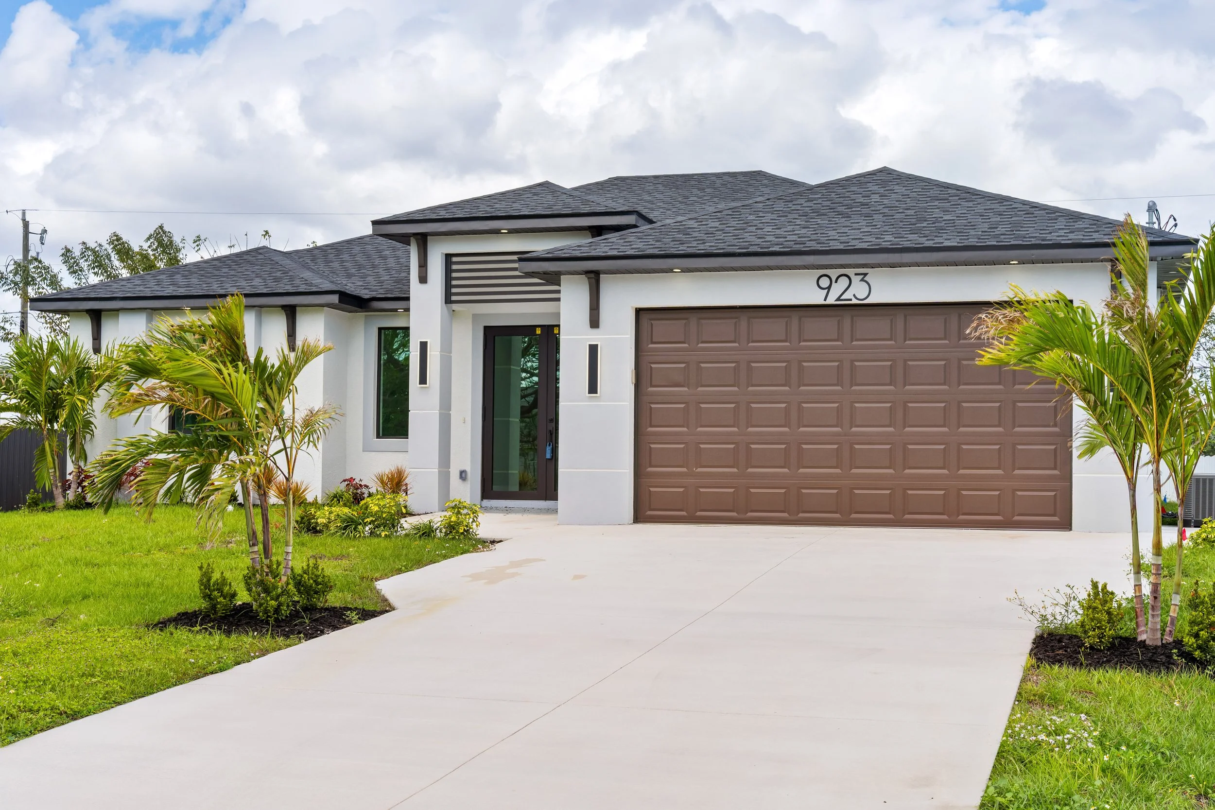 923 NE 17th Ter. Cape Coral