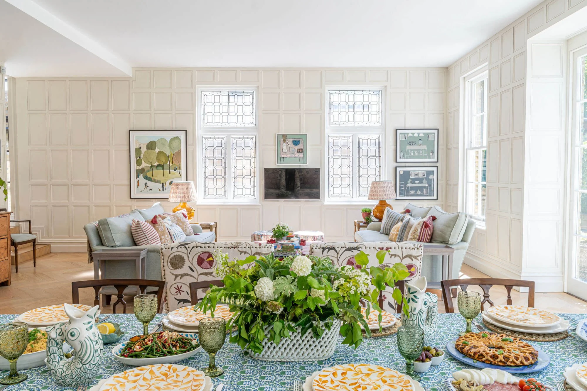 dining-table-table-scaping-town-house-interiors-charlotte-stuart-interiors .jpg