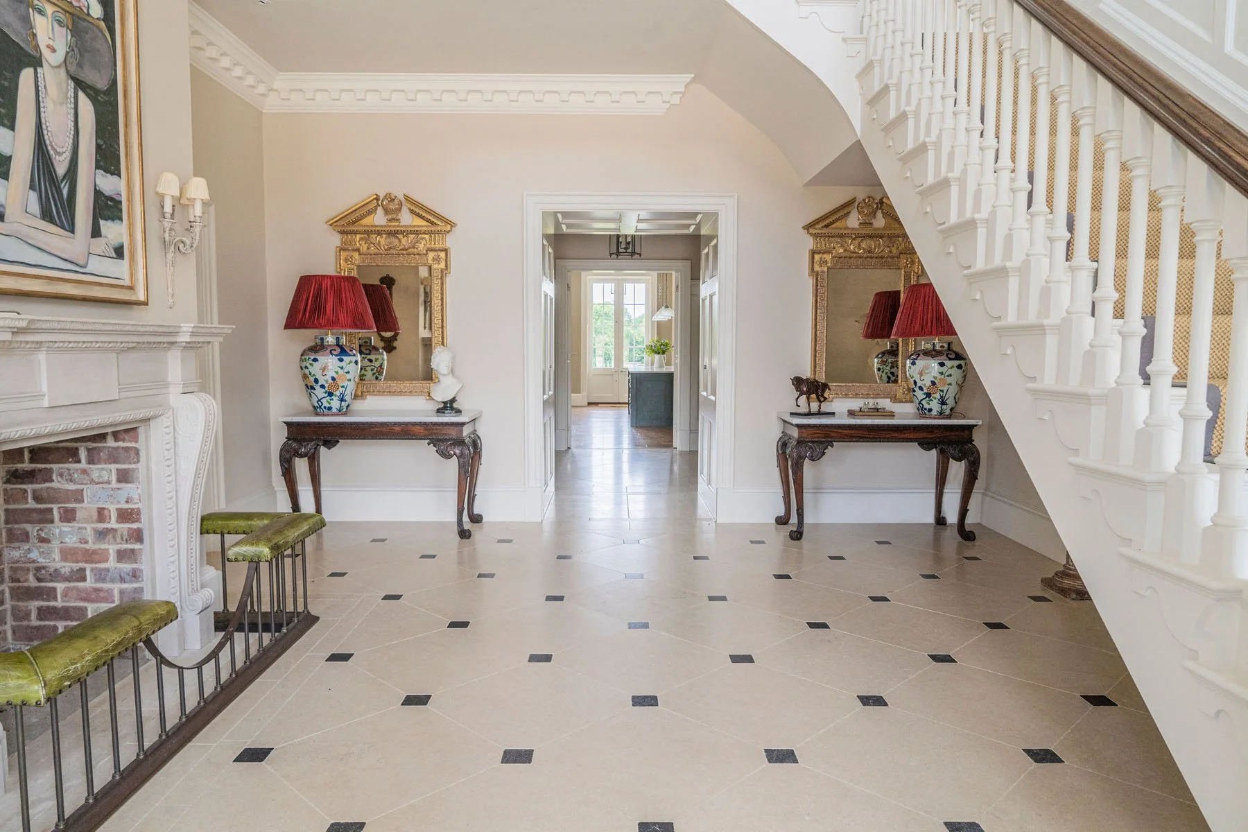 2. georgian-classic-new-build-hallway-charlotte-stuart-interiors.jpg
