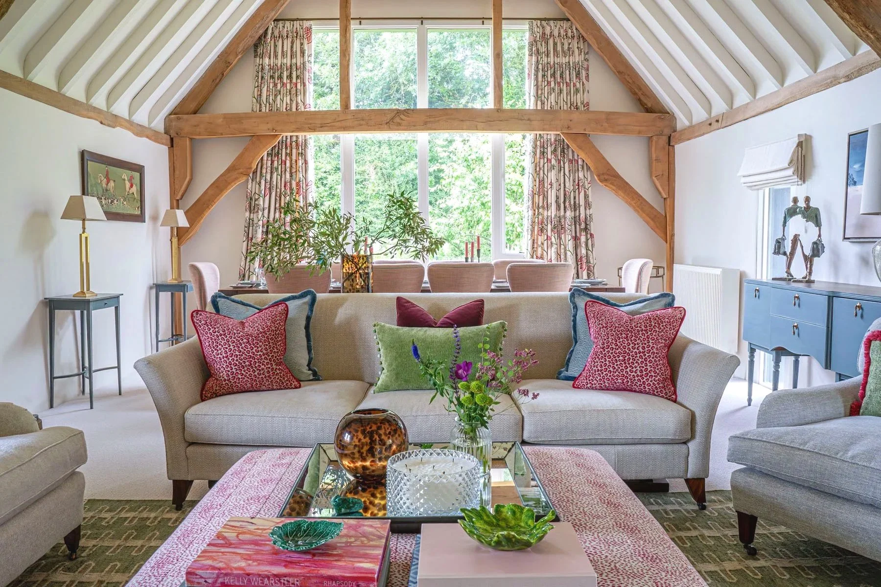 4.+charlotte+stuart+interiors+hampshire+barn+project+.jpg