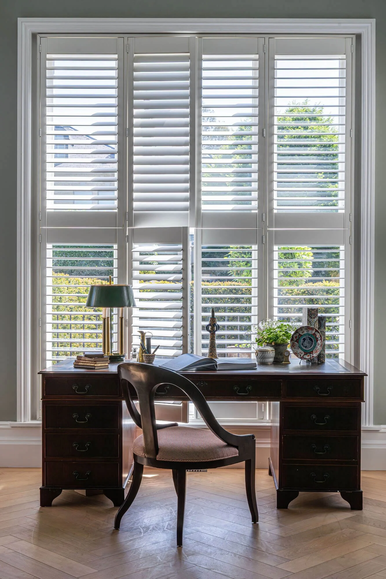 Desk-julian-chichester-chair-shutters-charlotte-stuart-interiors.jpg