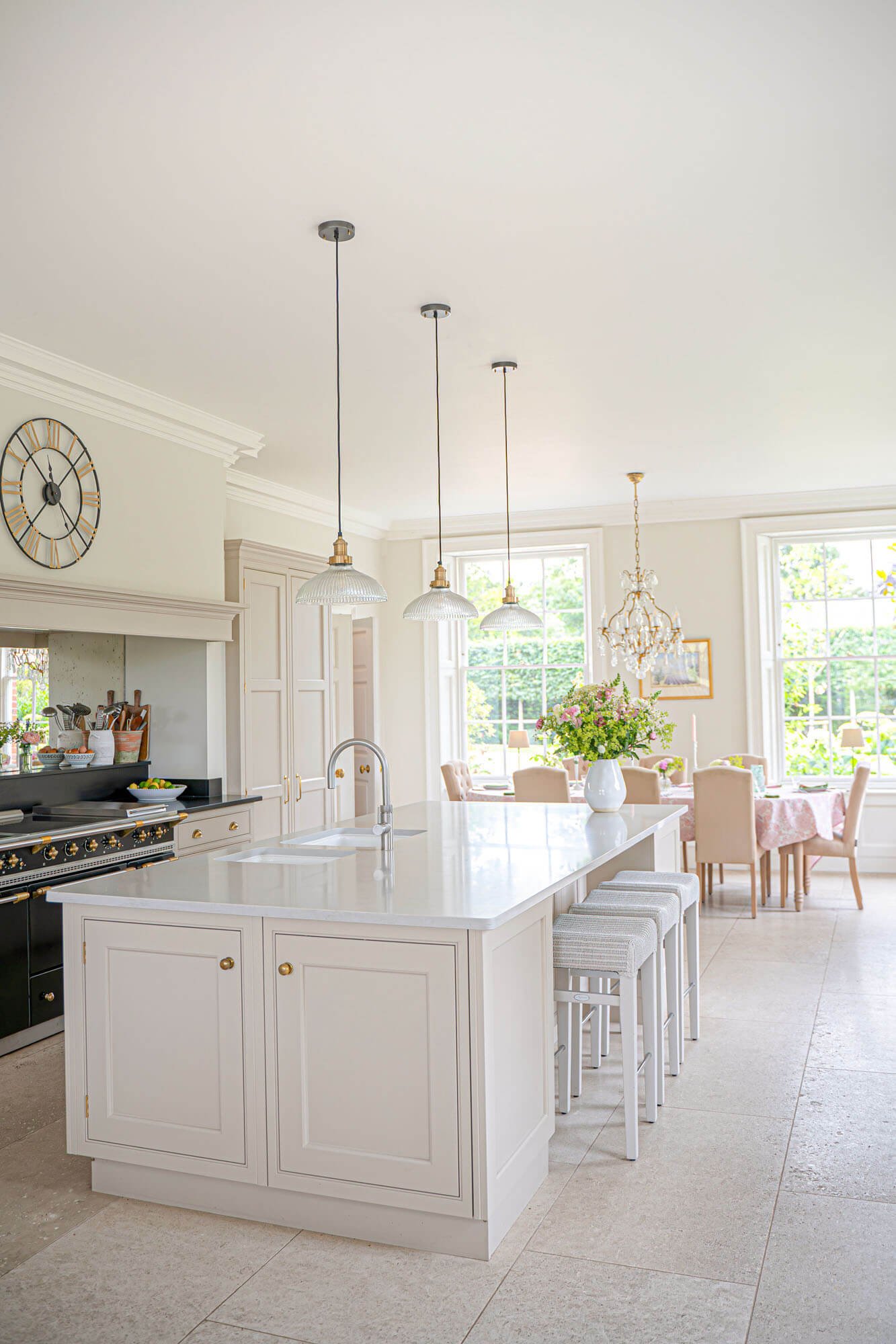martin-moore-design-kitchen-charlotte-stuart-interiors .jpg