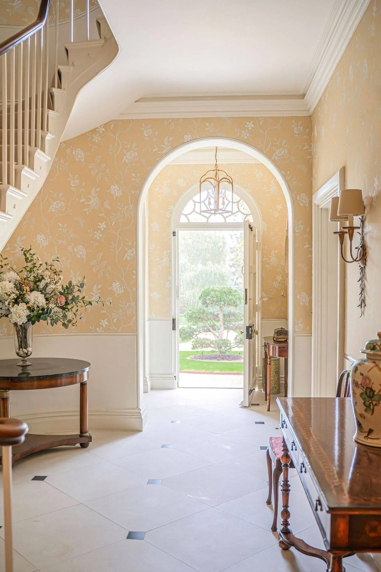 Georgian Manor