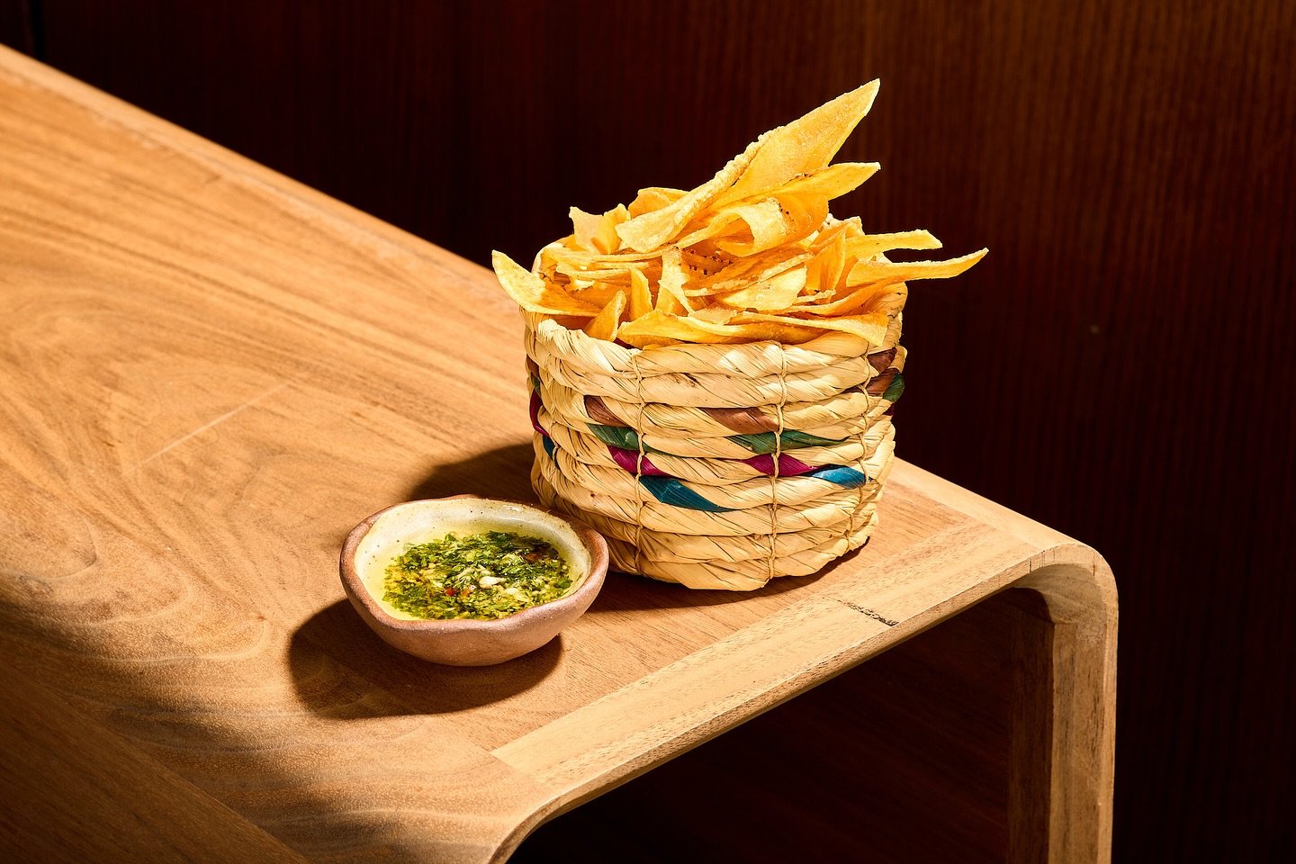 Crispy, golden, and totally addictive. Our fried plantain chips served with bold chimichurri are the snack you didn&rsquo;t know you needed. Perfect to share&mdash;or not. #PlantainPerfection #ChimichurriCrave #andescafehouston #posthtx