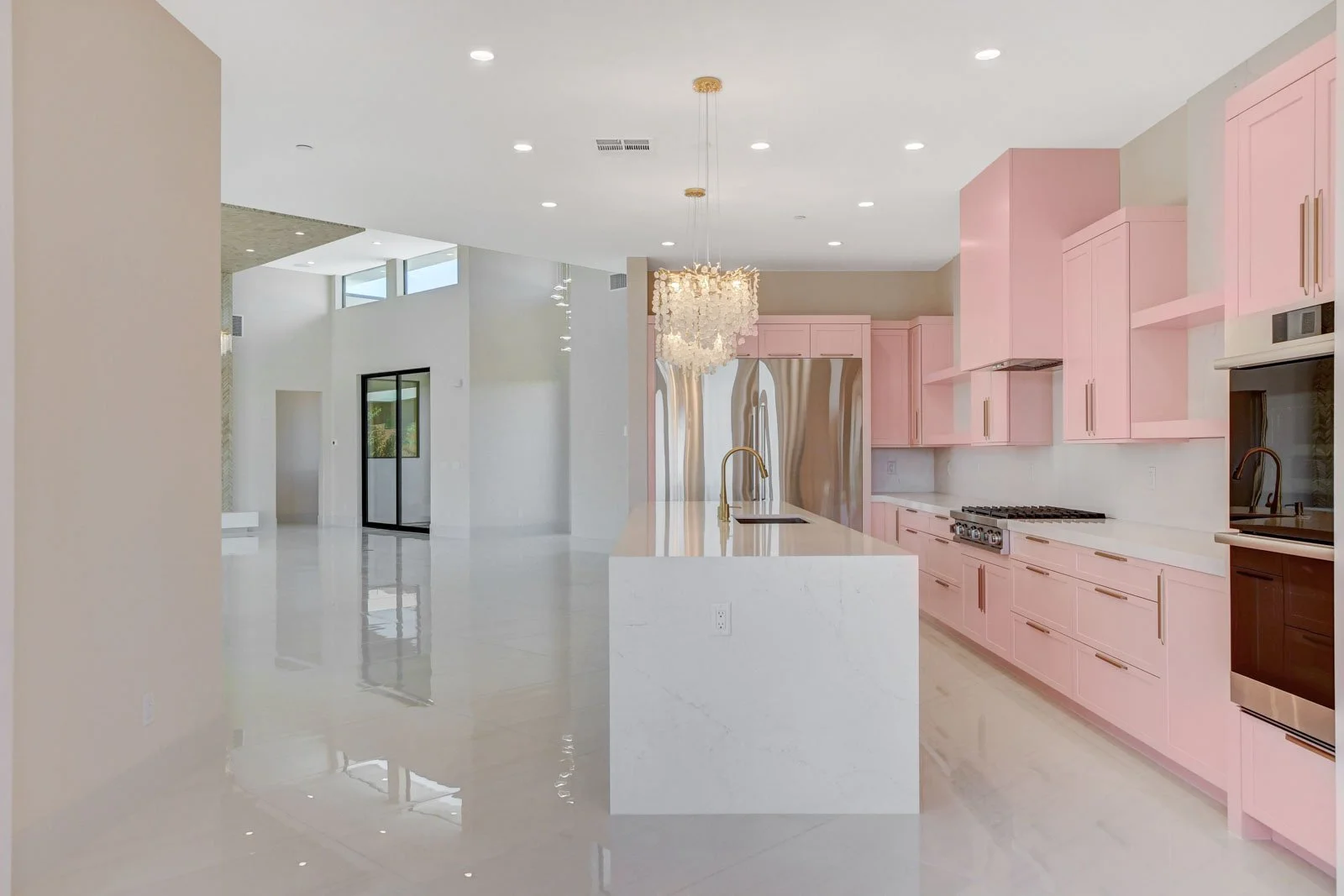 8765-Hickam-Ave_17.jpg