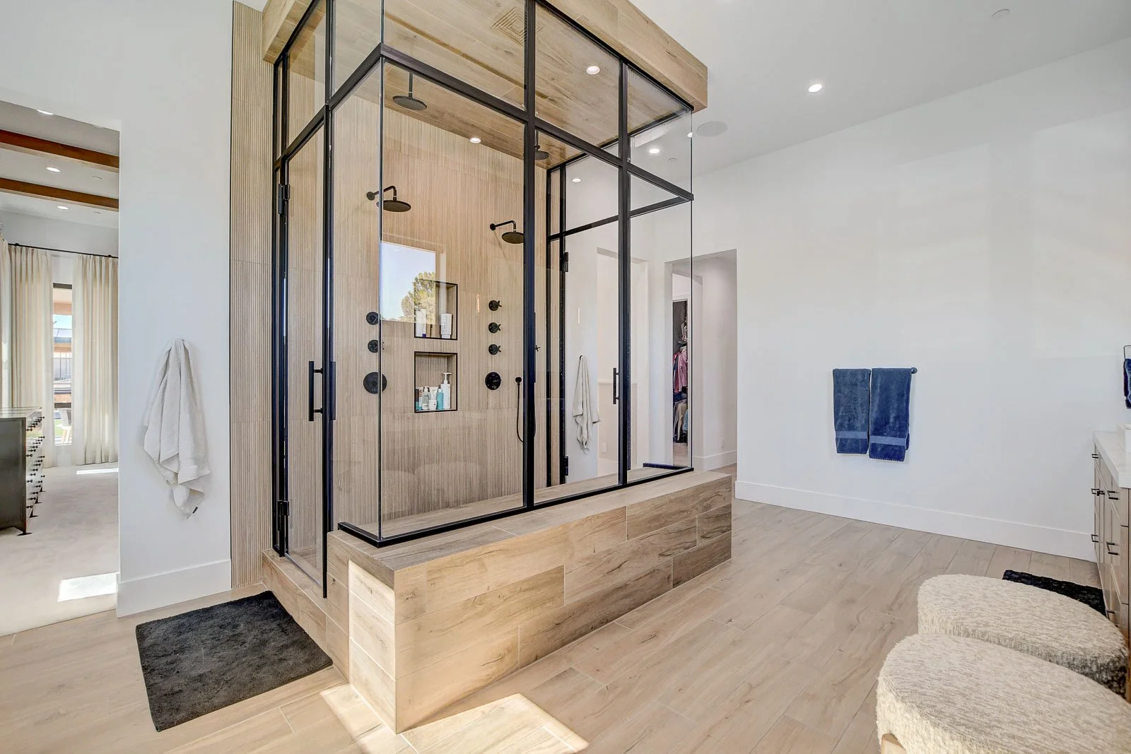 7315-La-Madre-Way-Interior_51.jpg