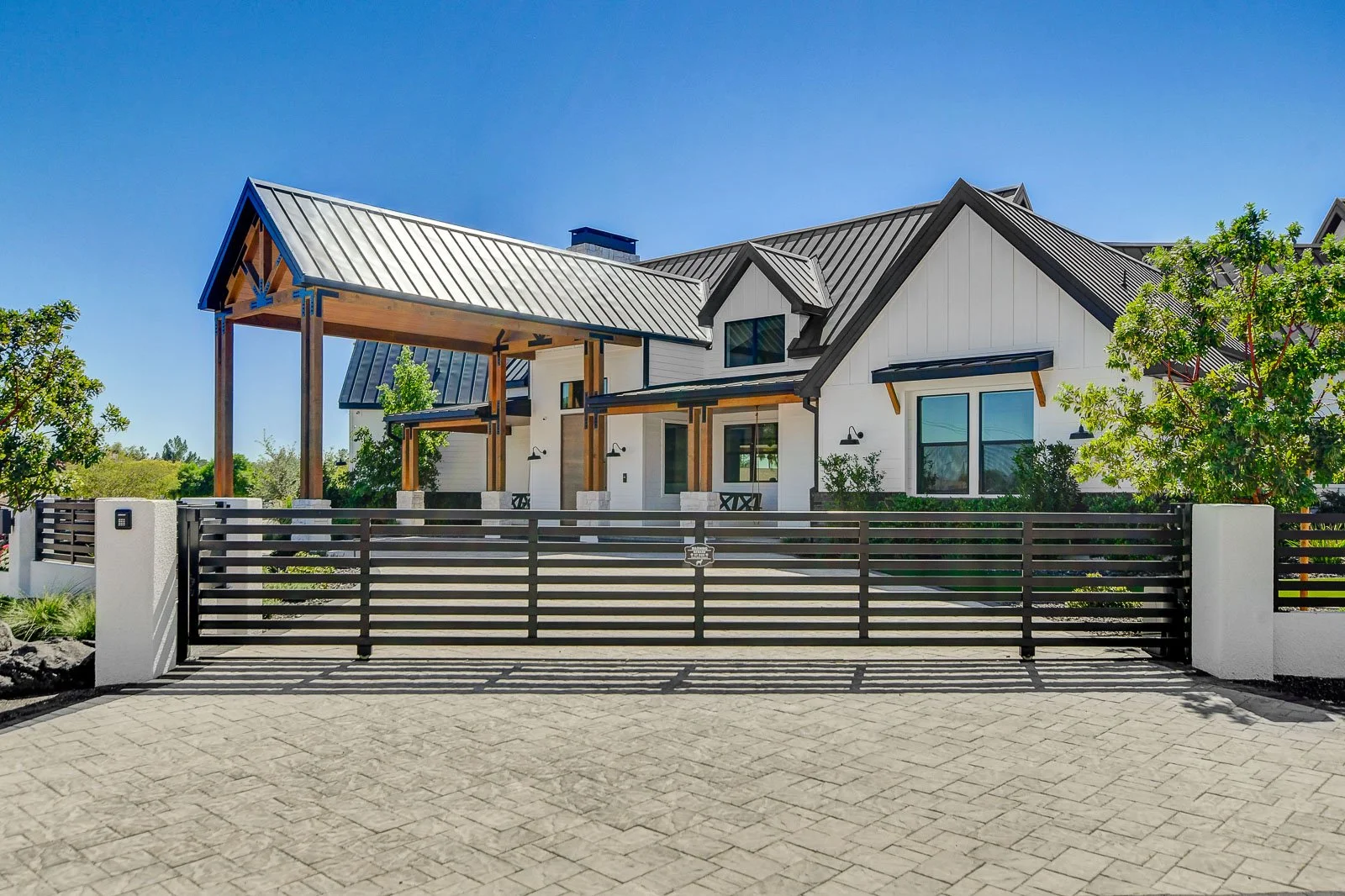 7315 W La Madre Way-Exteriors-4.jpg