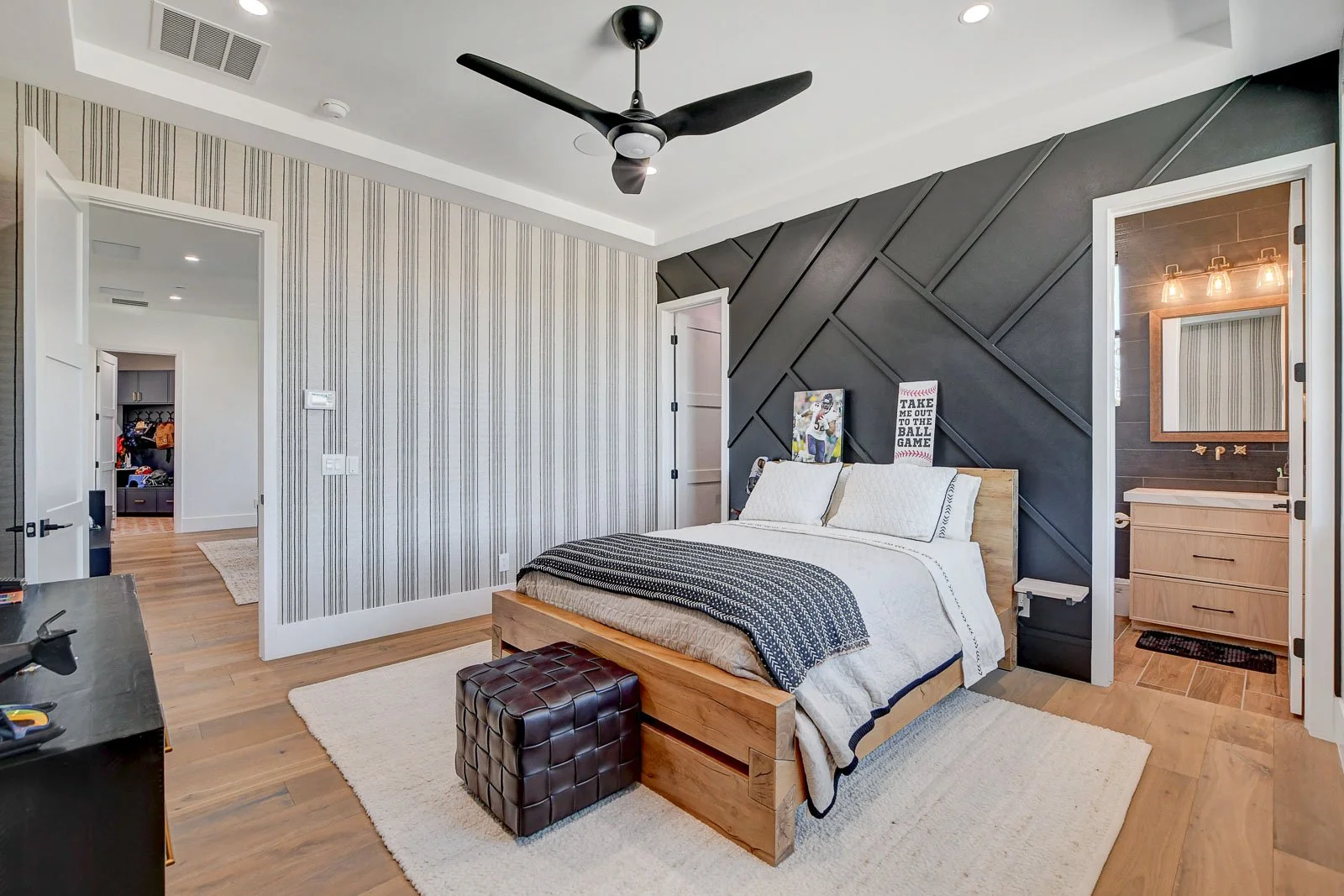 7315-La-Madre-Way-Interior_43.jpg