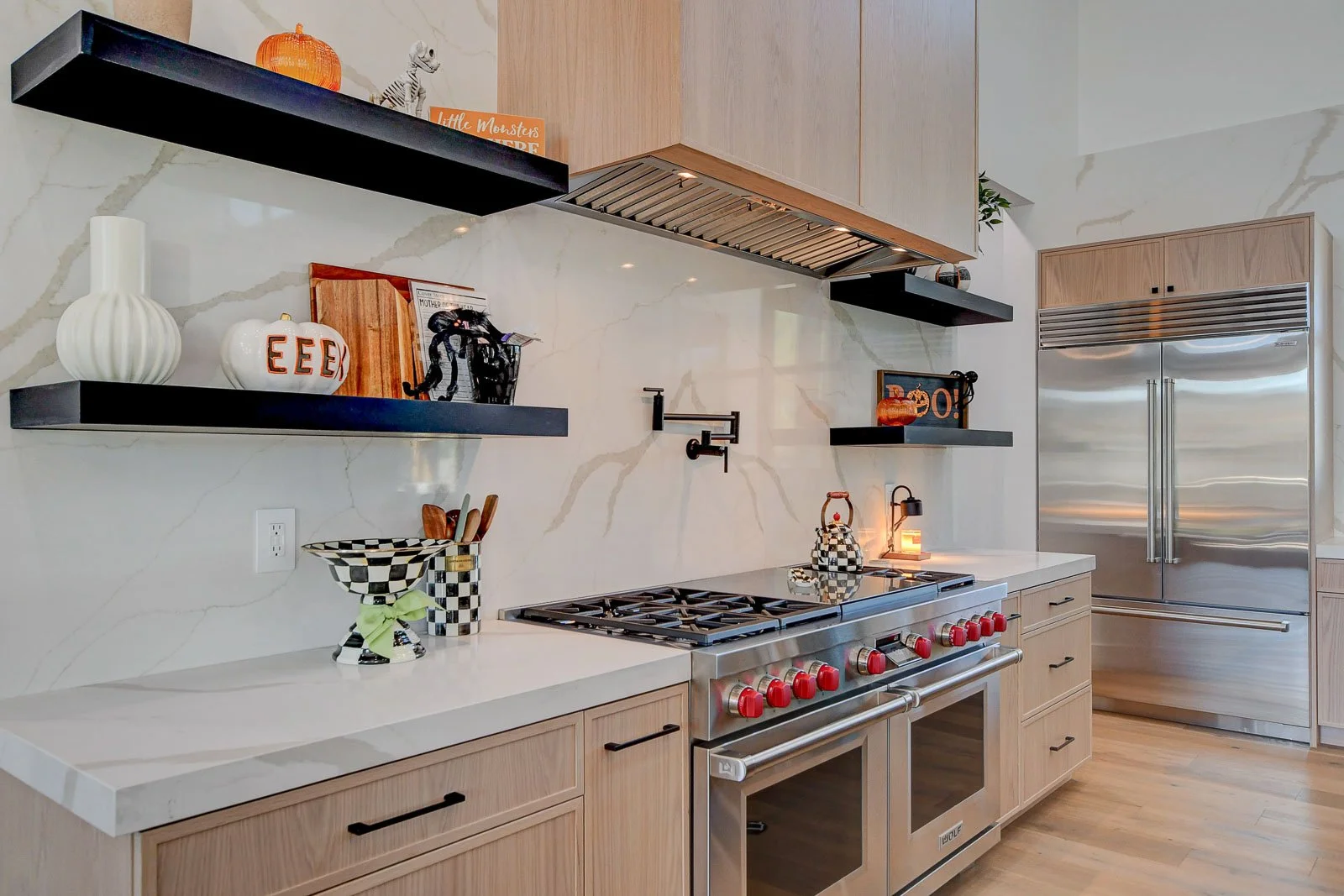 7315-La-Madre-Way-Interior_09.jpg