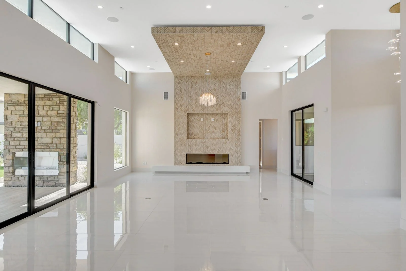 8765-Hickam-Ave_12.jpg