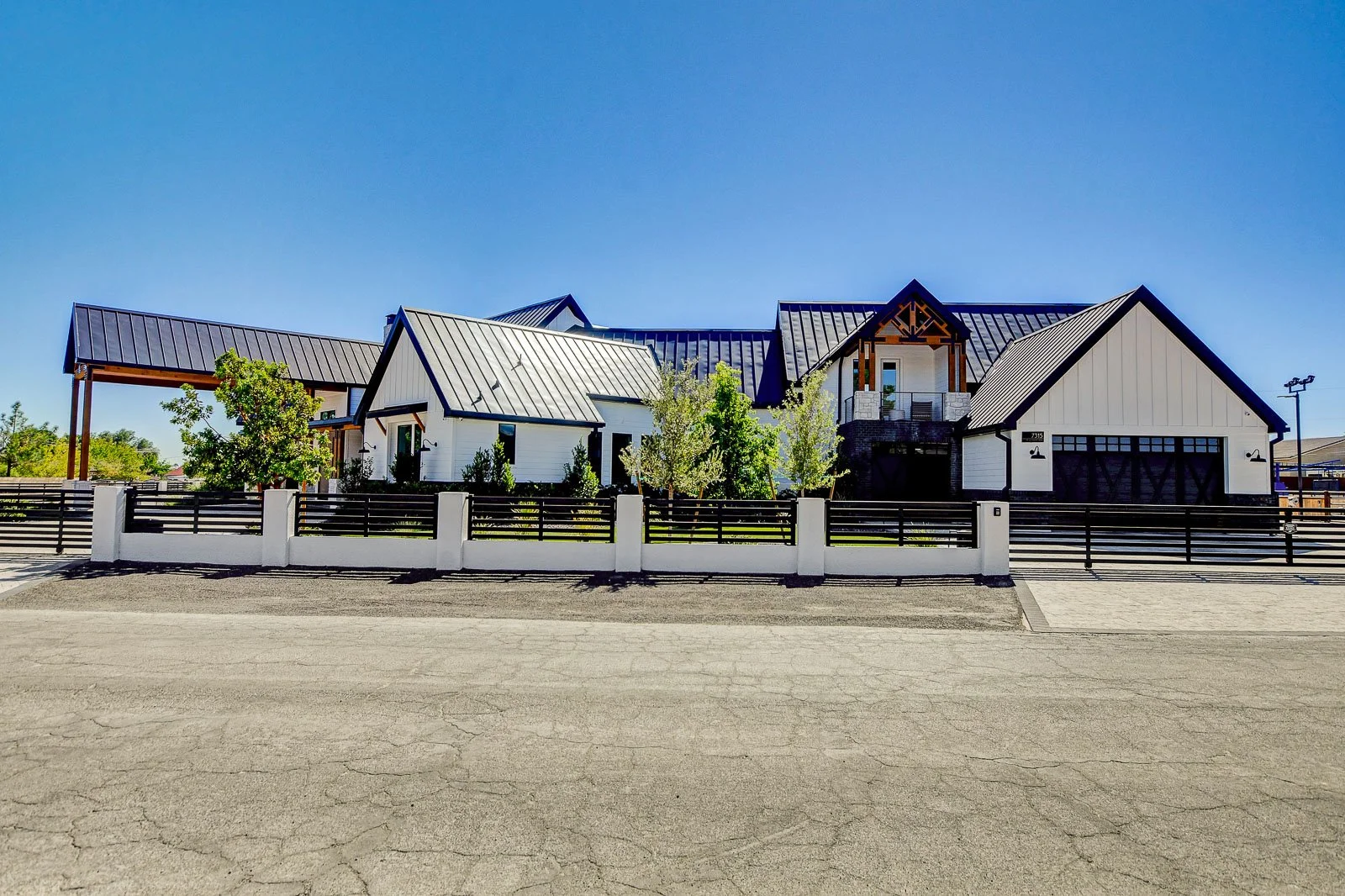 7315 W La Madre Way-Exteriors-5.jpg