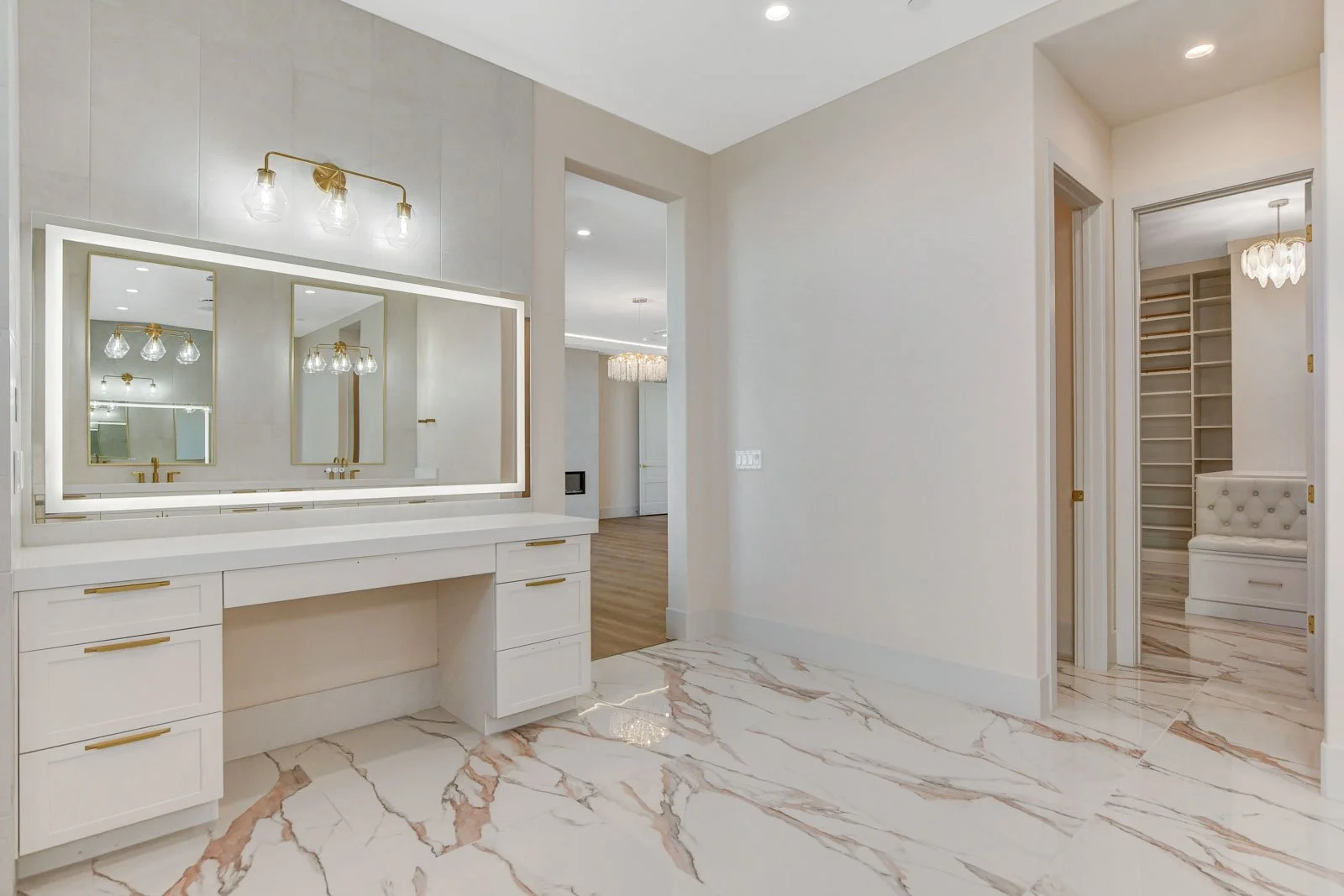 8765-Hickam-Ave_49.jpg