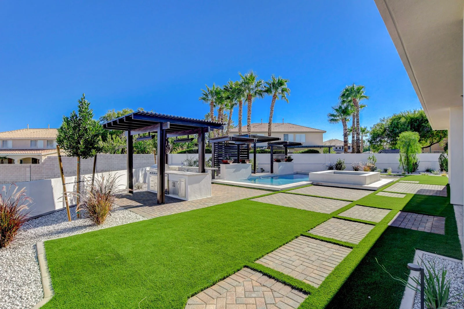 8765-Hickam-Ave_72.jpg