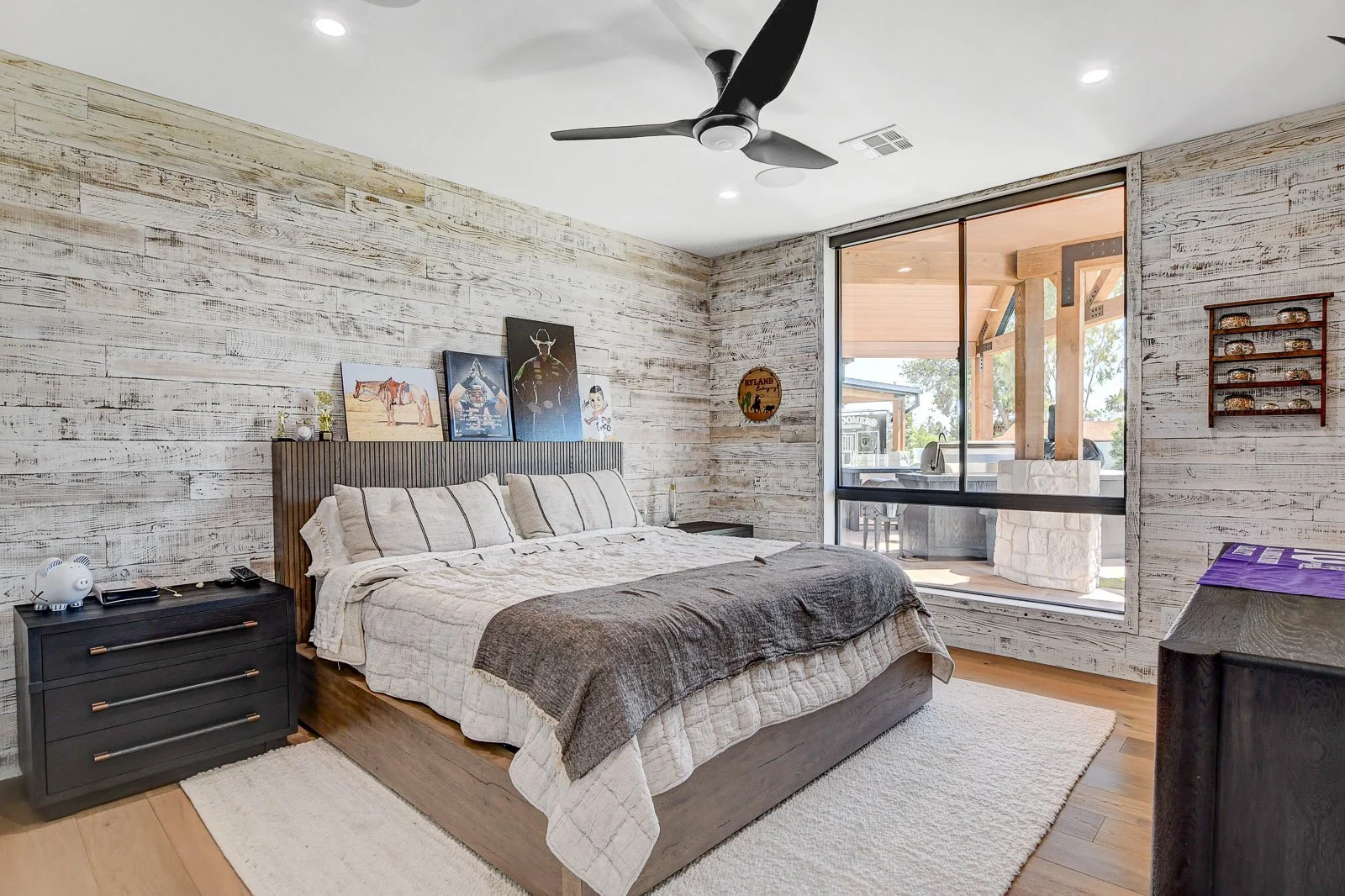 7315-La-Madre-Way-Interior_38.jpg