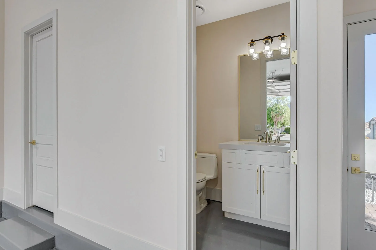 8765-Hickam-Ave_65.jpg