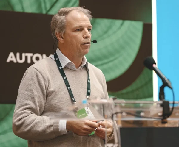 How design and plain language can save lives: What's the idea with Karel van der Waarde (part two)