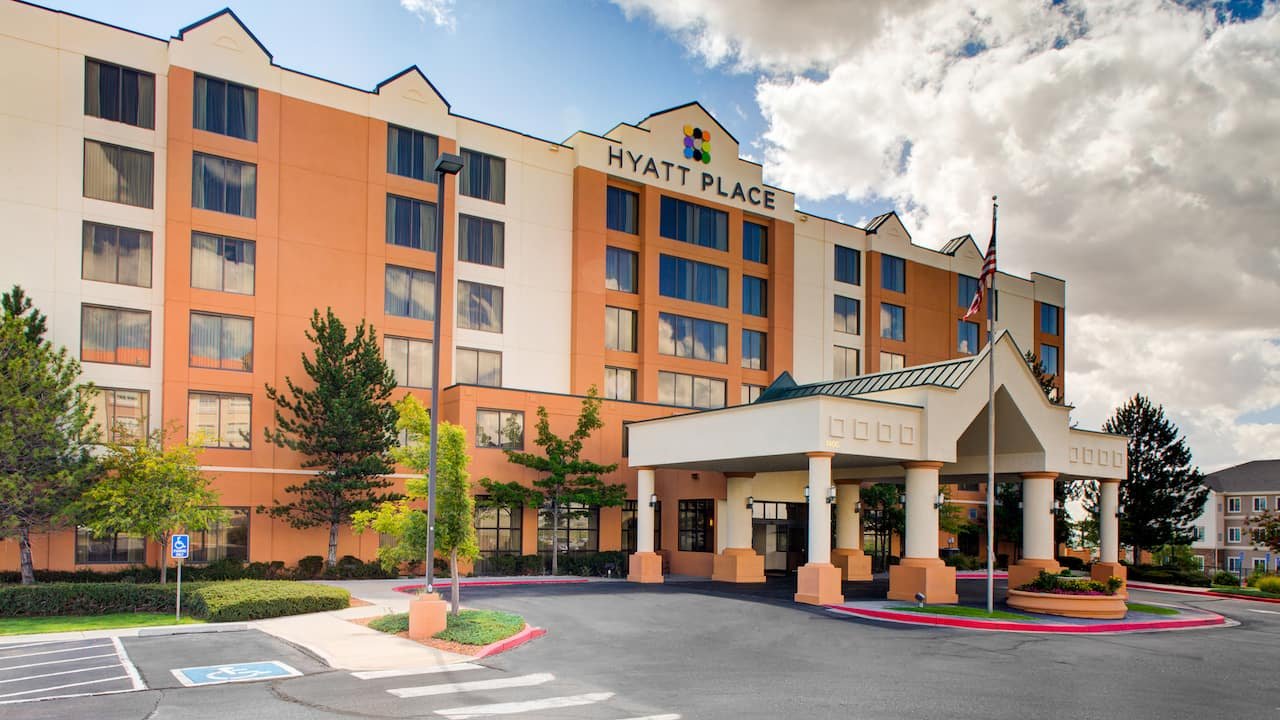 Hyatt-Place-Albuquerque-Airport-W002-Exterior.16x9.jpg
