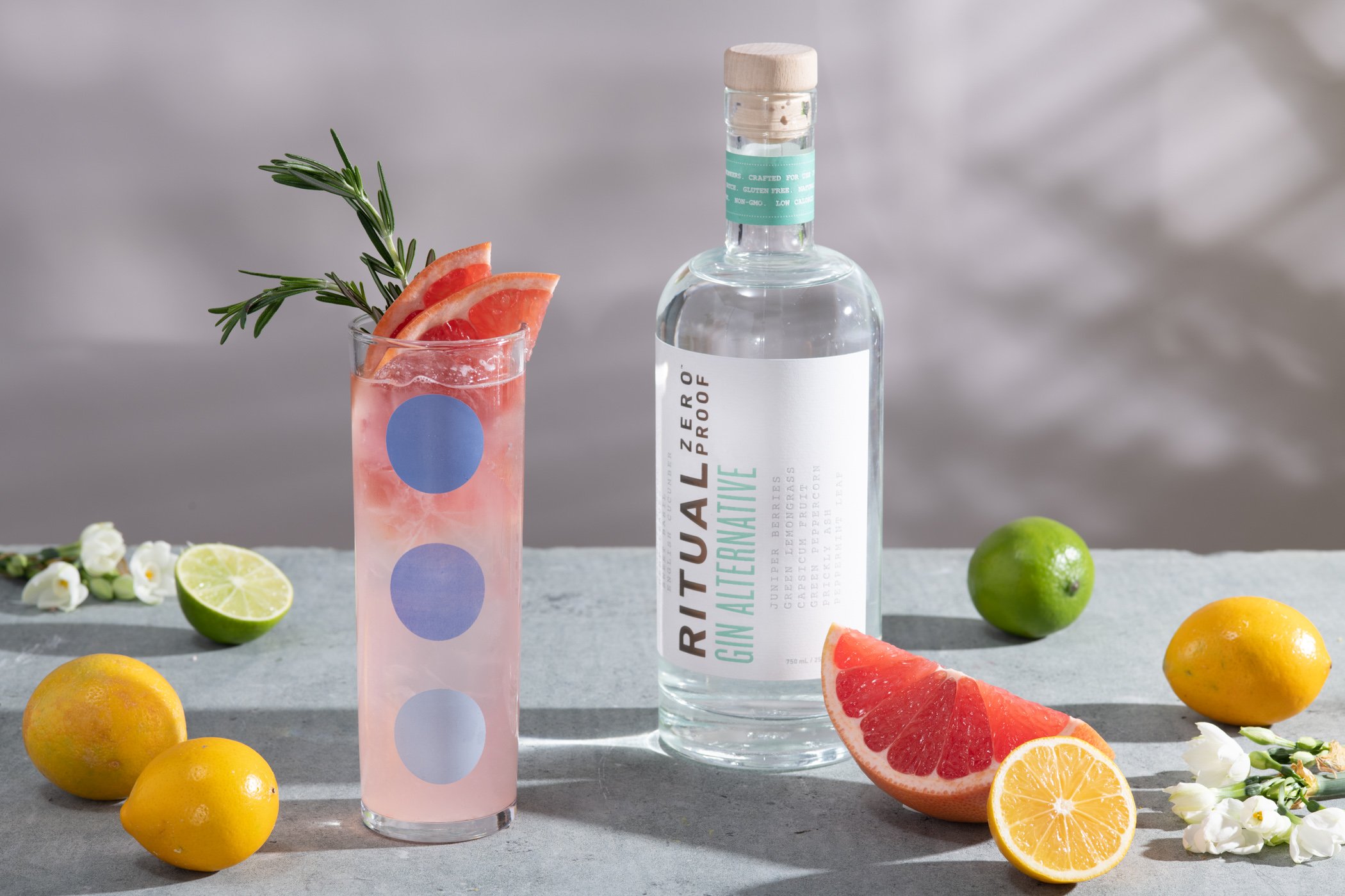 Ritual_CocktailSitu_Gin_GrapefruitSpritz.jpeg