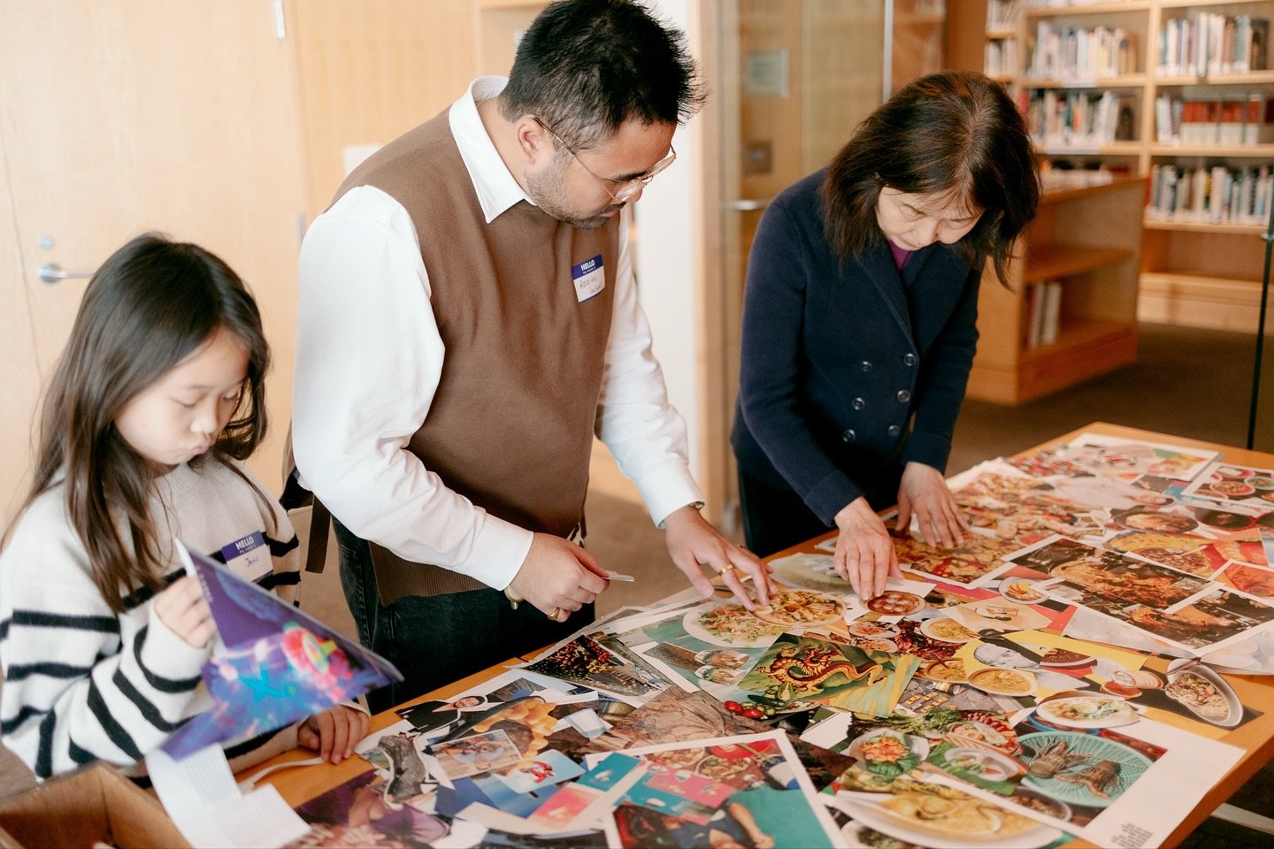 We had a thoughtful, spunky, multigenerational crew take part in our Story Mapping through Collage: Ways of Belonging 🗺️✂️ workshop this past Sunday at The Addison Gallery of American Art in Andover! 

Museum educator Christine Jee gave us a guided 