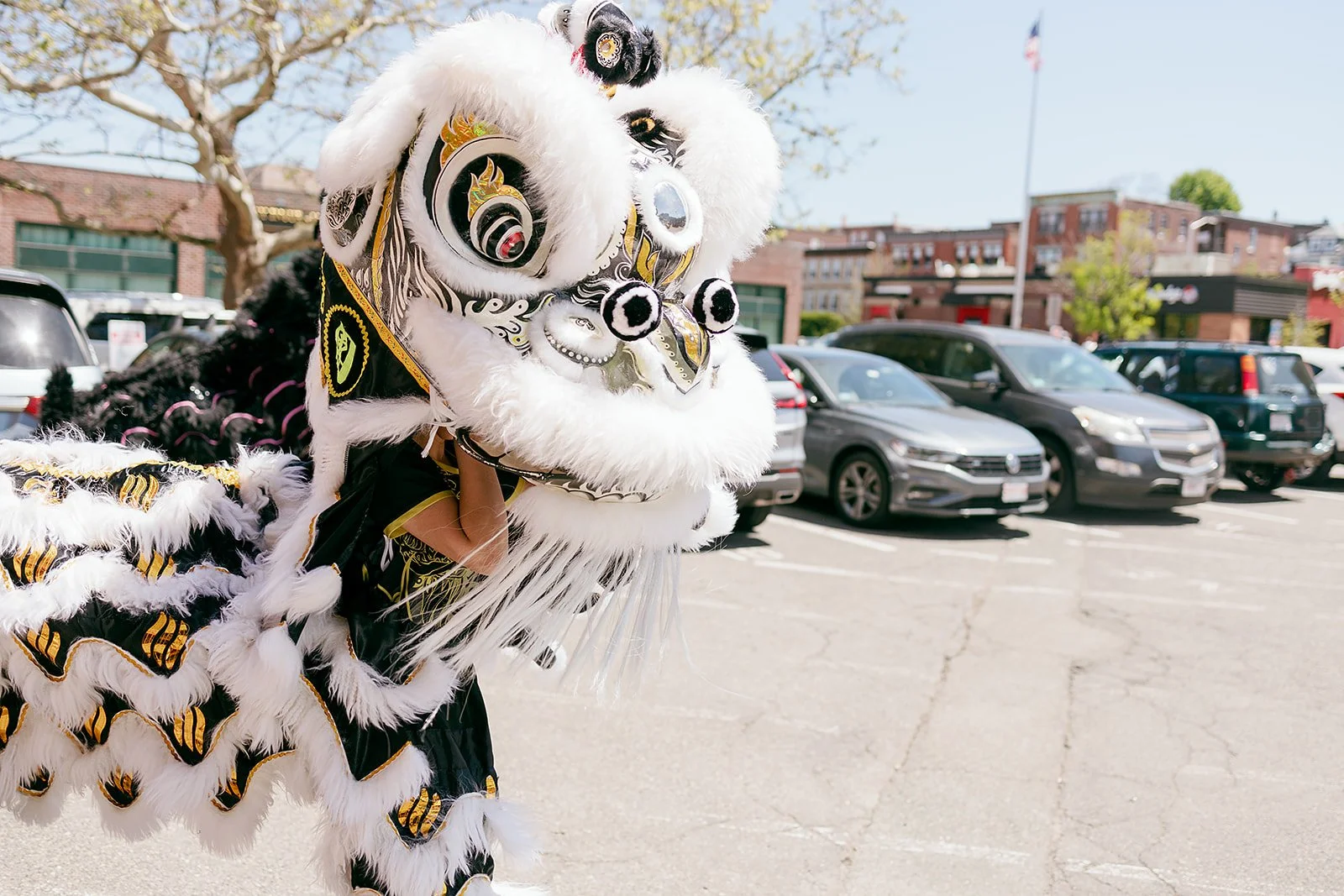 LuckyKnotArts_AANHPIMiniMarket2026_photobyBrandiEbersole-11.jpg