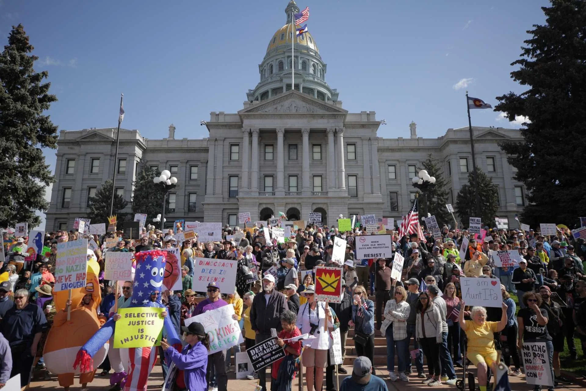 a No Kings rally in front of the Denver capital building