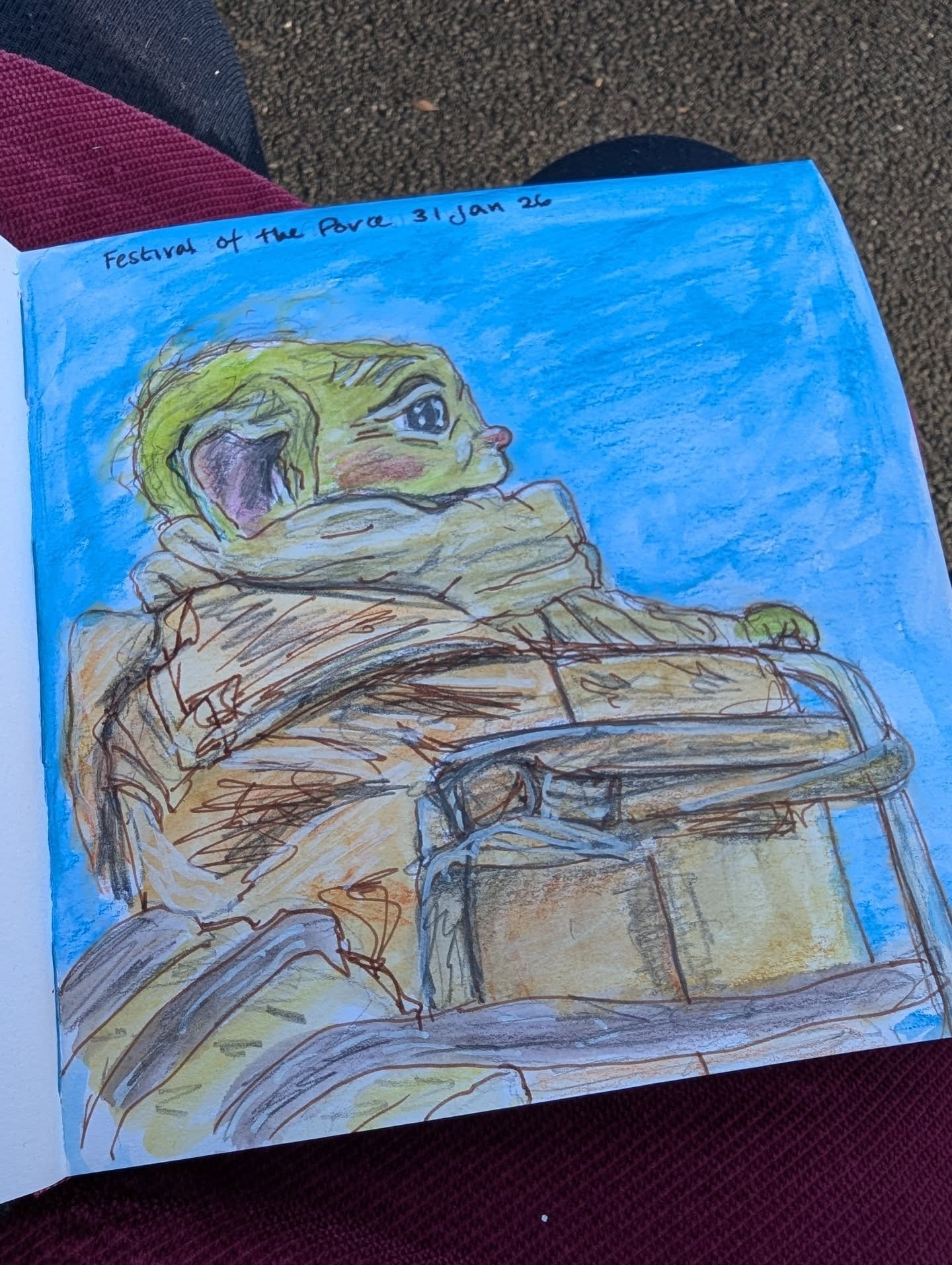 Took the boyo out to the local Star Wars festival today. We sat outside in the sunshine and did some sketching of things we'd seen inside. Here is Grogu... Turned out better than I thought it might - he has a very unusual shaped head when you're used