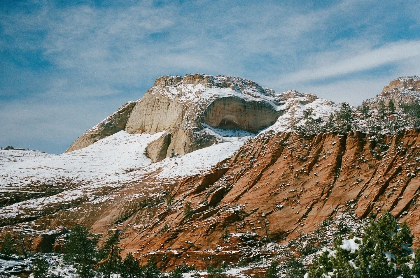 After traveling New Mexico and Arizona, I didn&rsquo;t think Utah would make my jaw drop the way it did! 

Utah has some of most inspiring spaces I&rsquo;ve seen on the planet! 

We only spent three days in this state.. and we are already planning to