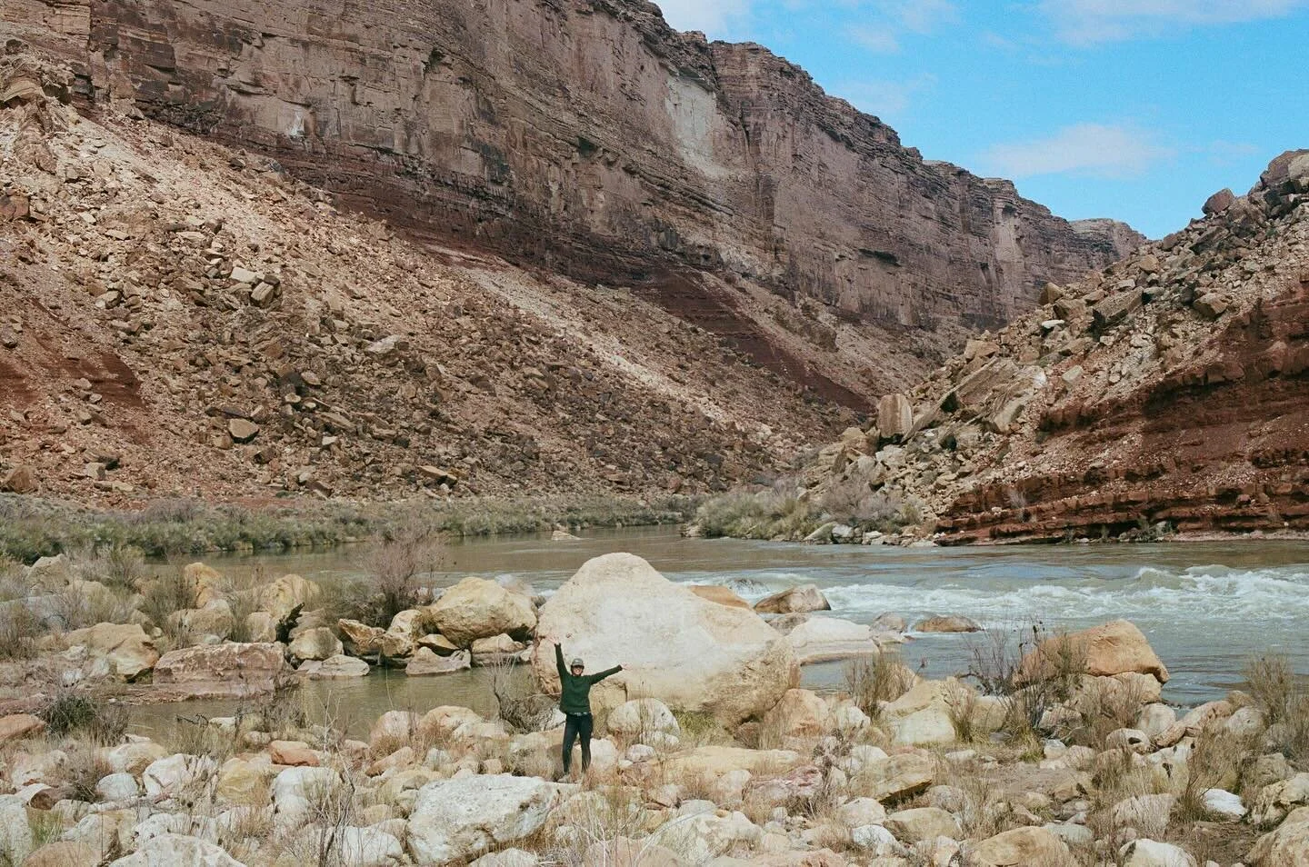We hiked &amp; scrambled down a canyon to the Colorado River. 

Did some fly fishing &amp; collected rocks to make paint.

#arizona #arizonatourism #arizonalandscape #arizonatravel #landscapephotography #filmphotography #landscape #travel #travelphot