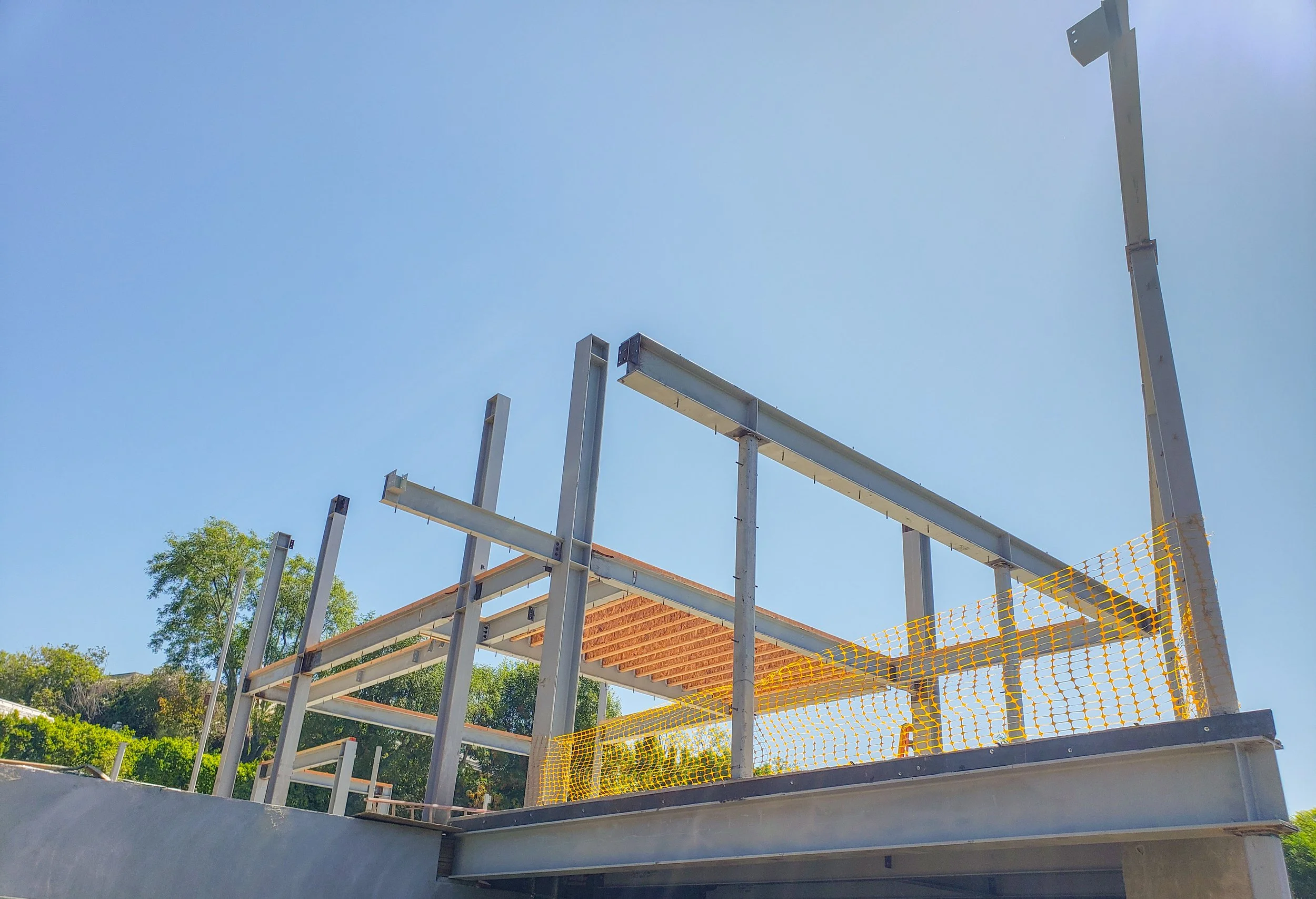 Laurel Structure — SARK Inc. │Strutural Steel Fabrication│Installation