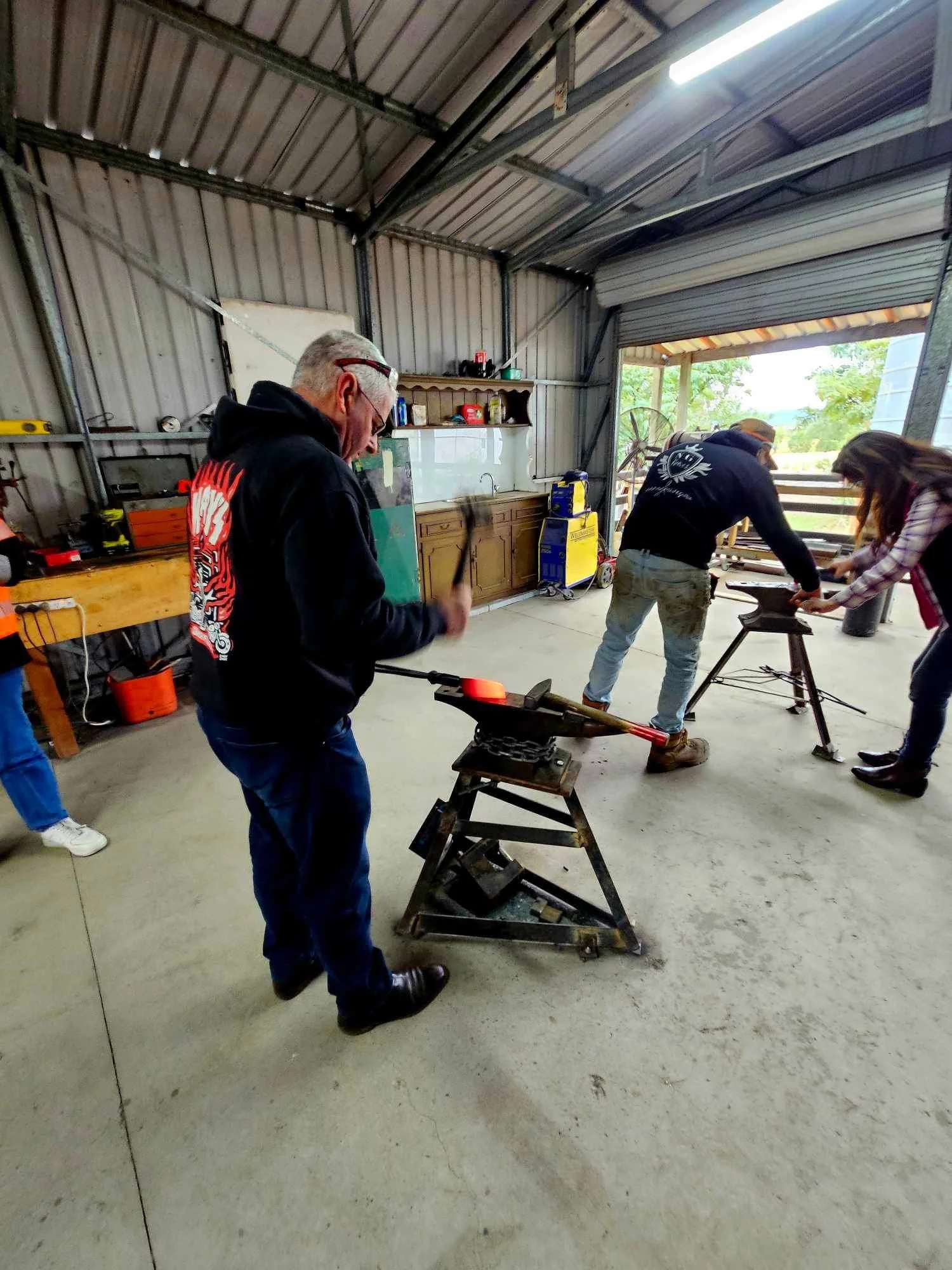 ngknives blacksmith and knifemaking classes