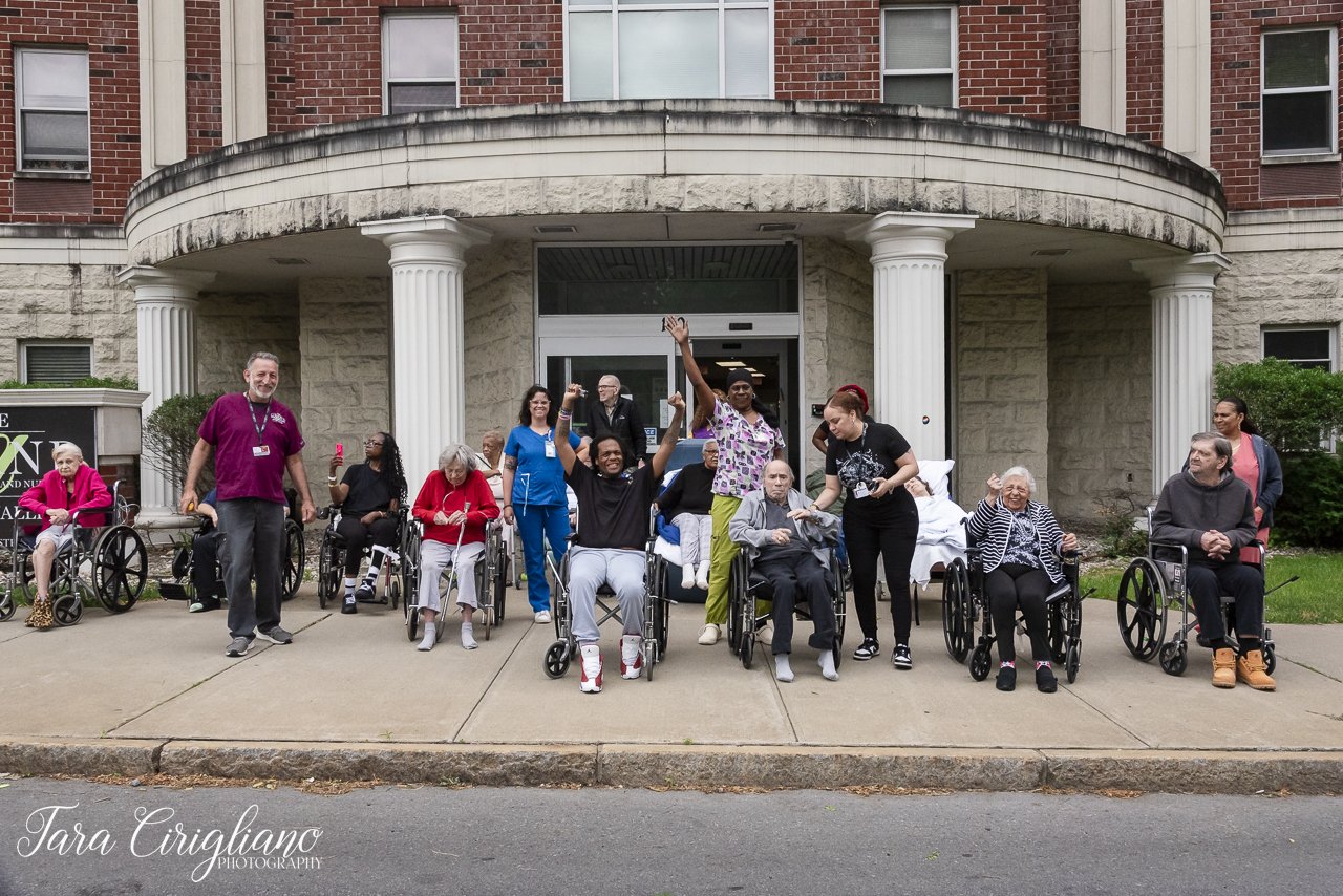 20240608-TaraCiriglianoPhotography_PoughkeepsiePride_607.jpg