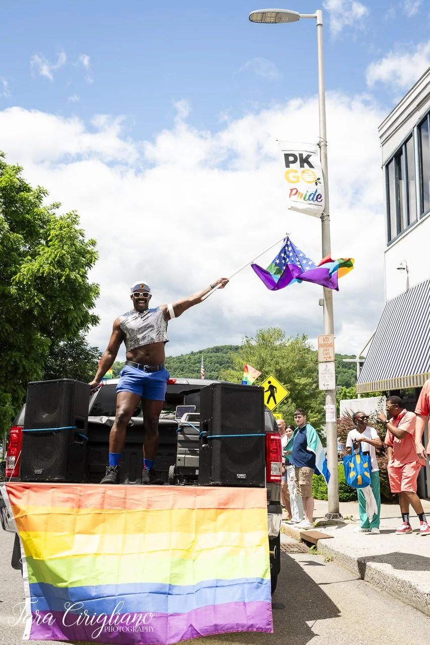 20240608-TaraCiriglianoPhotography_PoughkeepsiePride_145.jpg