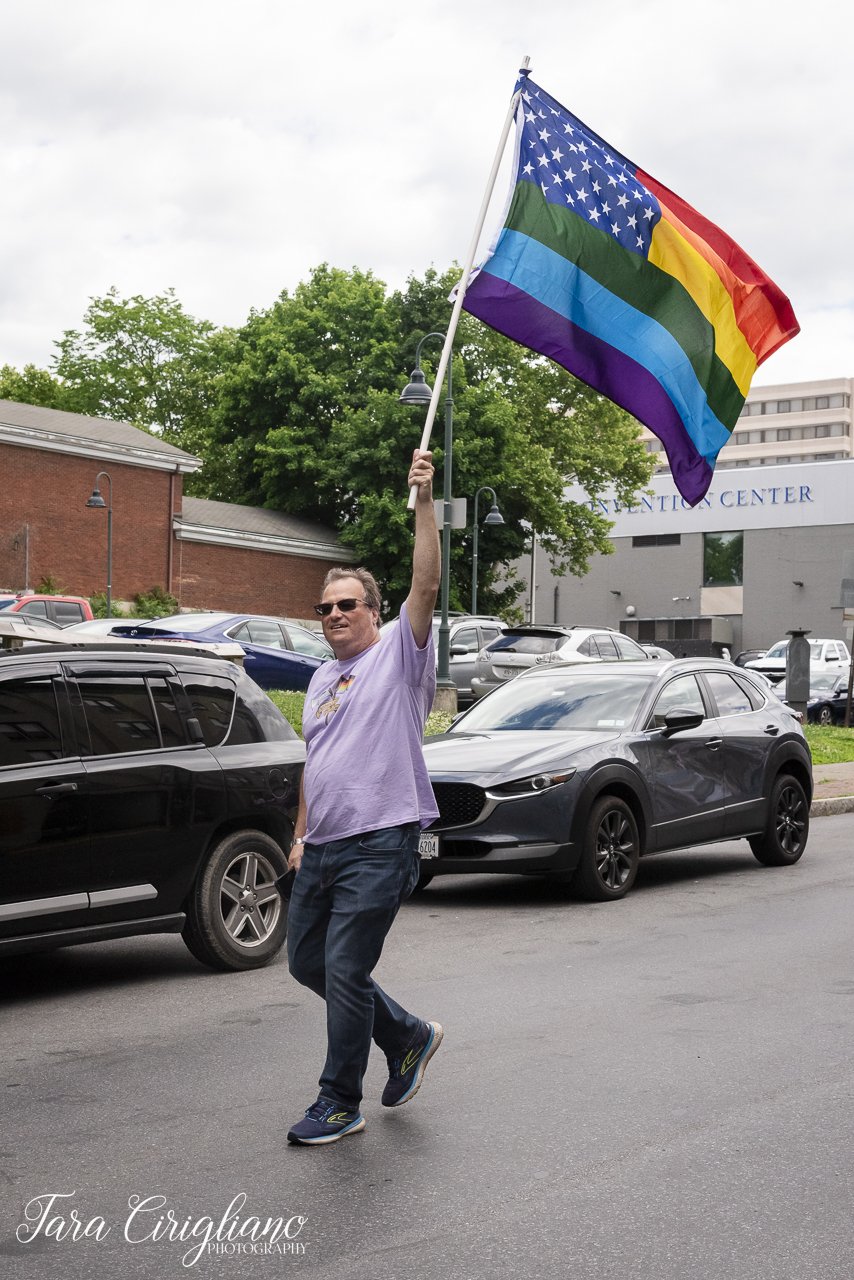 20240608-TaraCiriglianoPhotography_PoughkeepsiePride_589.jpg
