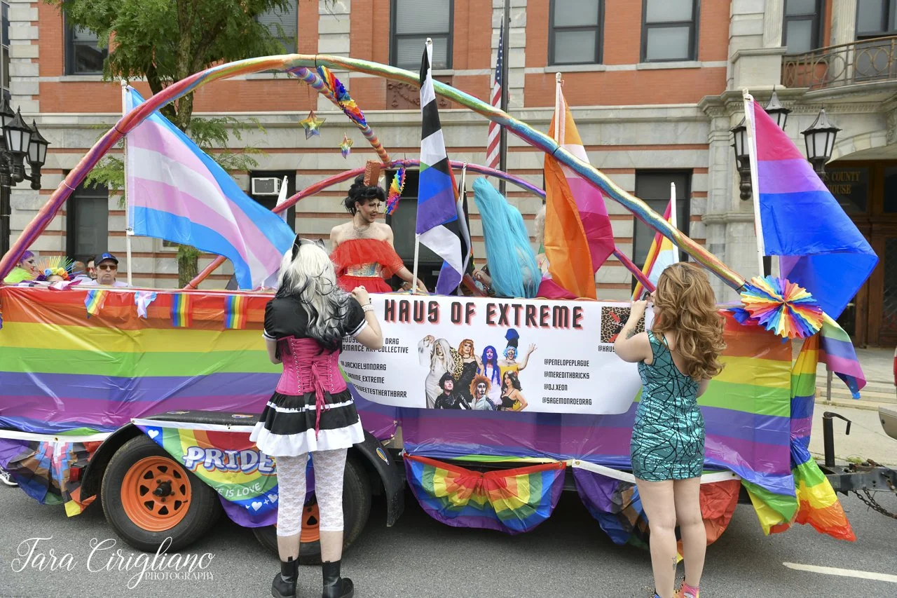 20240608-TaraCiriglianoPhotography_PoughkeepsiePride_027.jpg
