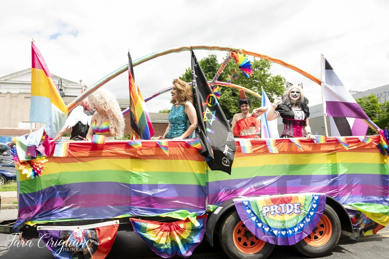 20240608-TaraCiriglianoPhotography_PoughkeepsiePride_043.jpg