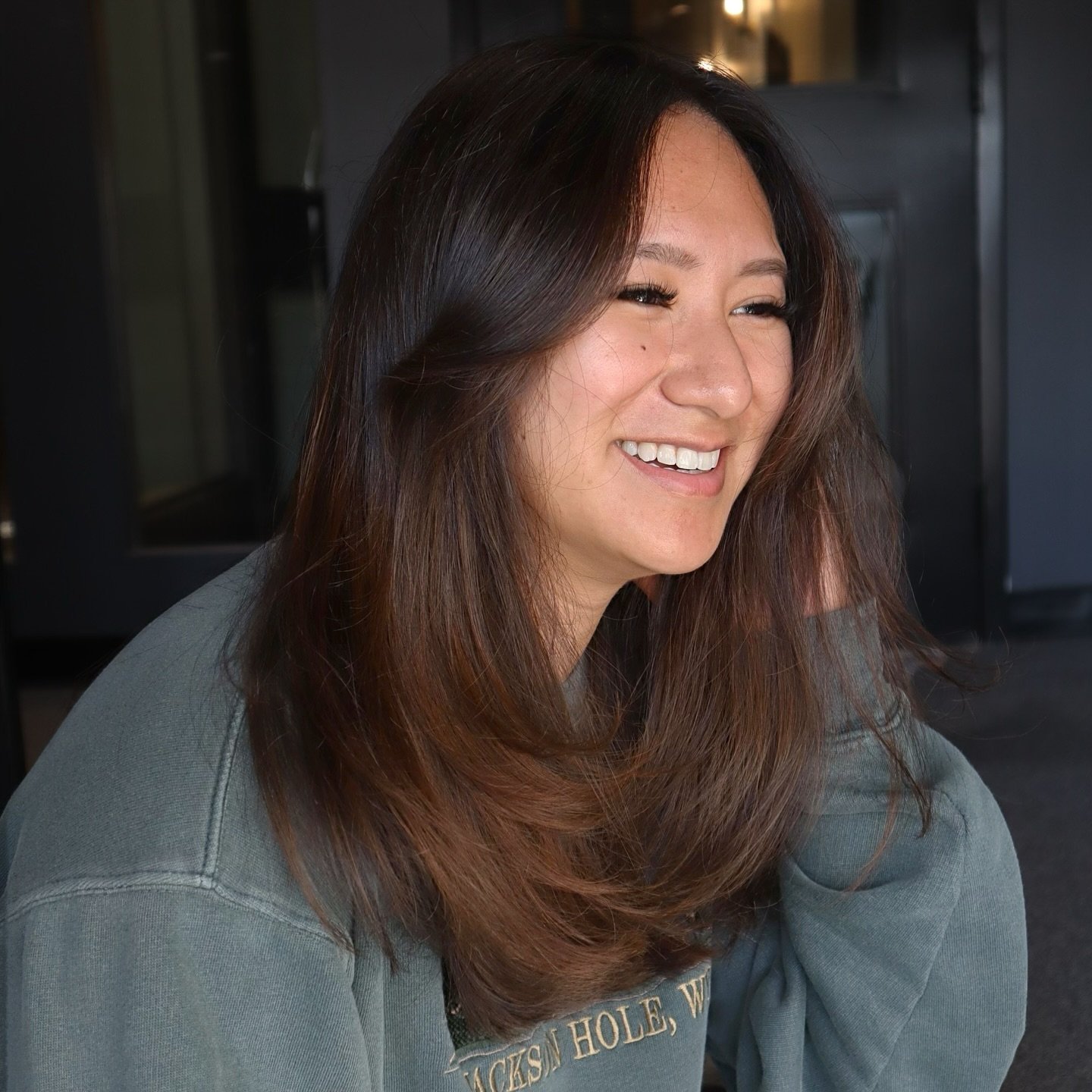 Soft, rich, natural. 

A stunning cut and color by our gal

@shadesofkvy