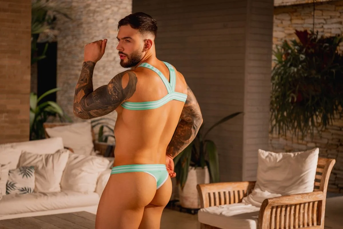 JOR_2323_Mint_2 (1).jpg